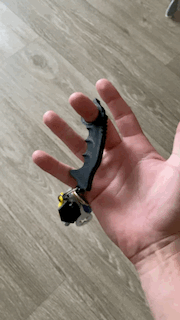Miniatura 4 do modelo 3D Fidget Karambit Keychain