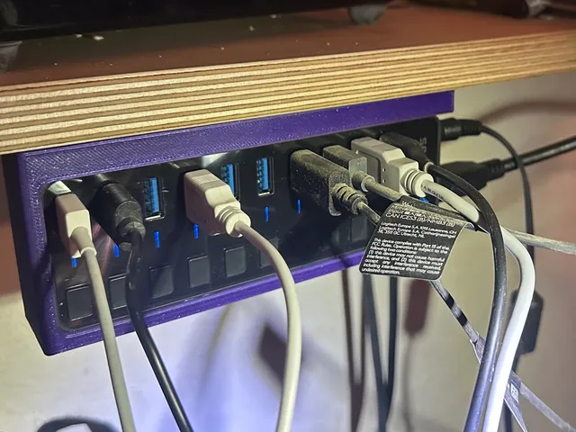 Sabrent USB Hub Mount
