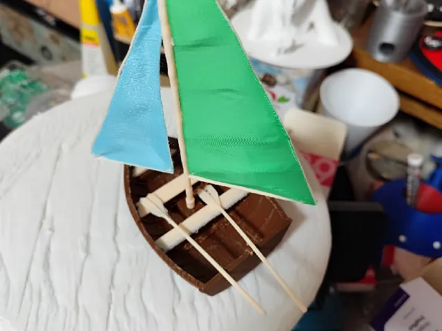 Simple sail boat