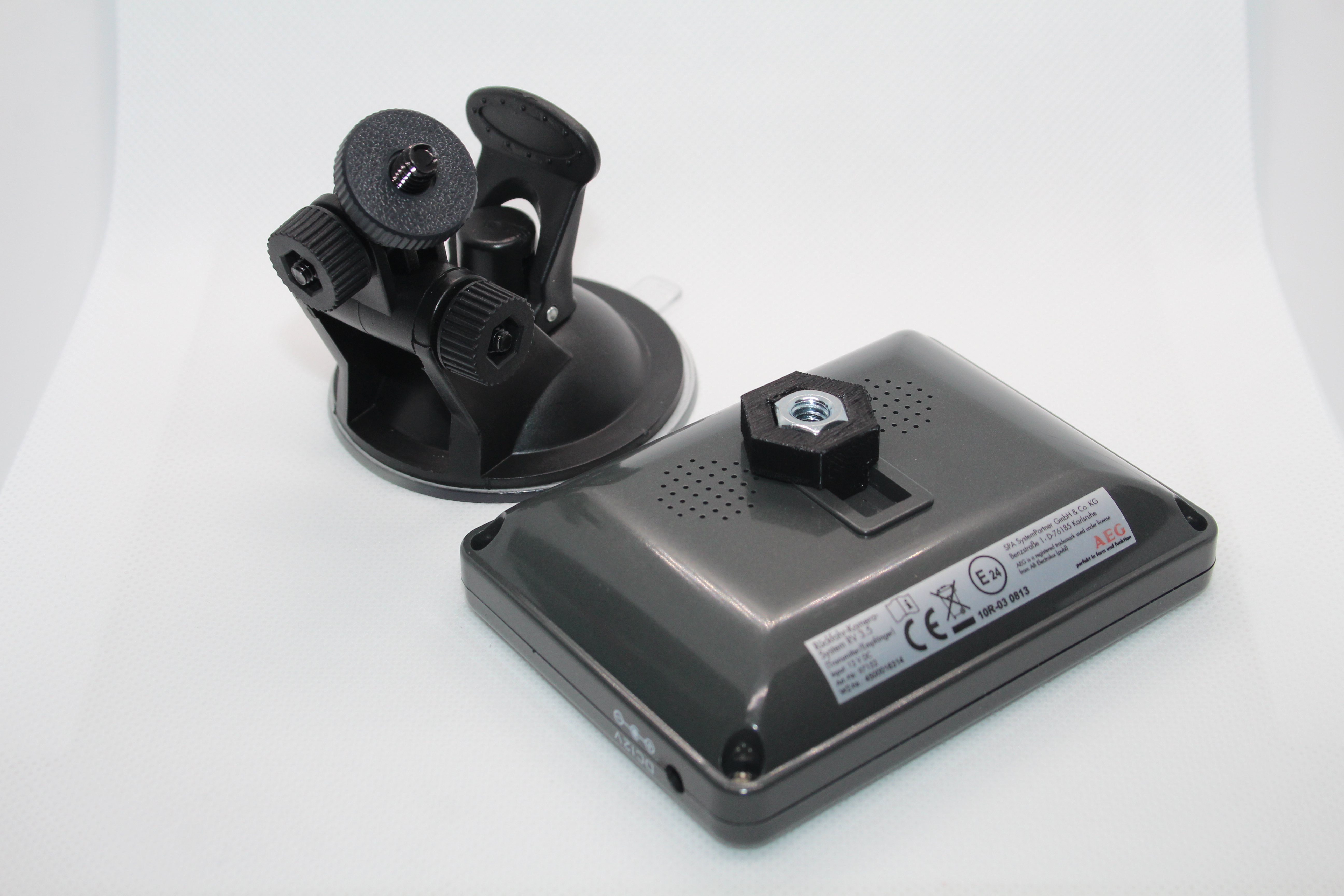 AEG RV 3.5 dashcam to 0.25 inch nut