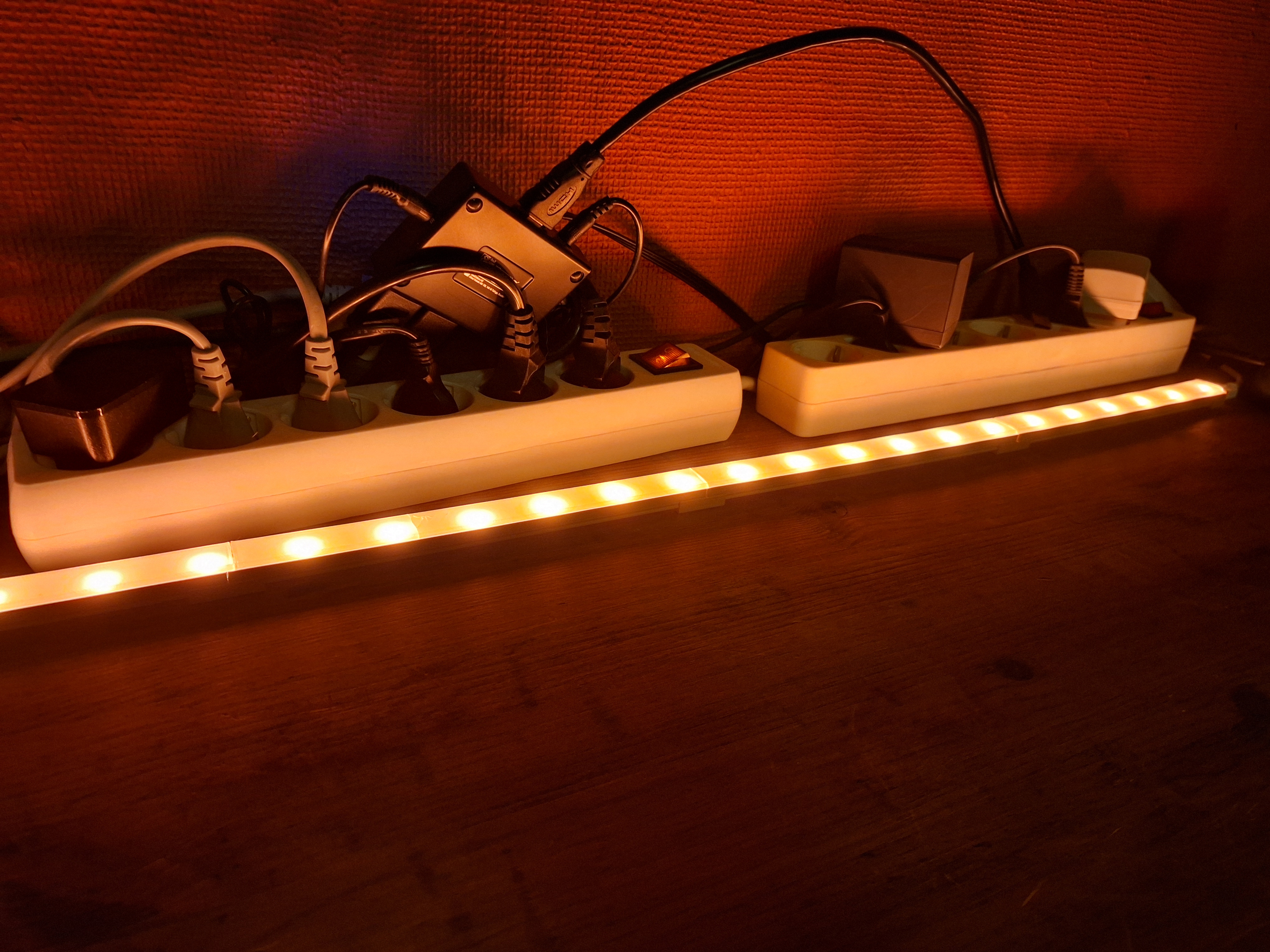 LED rail flat with diffuser — thumbnail 4