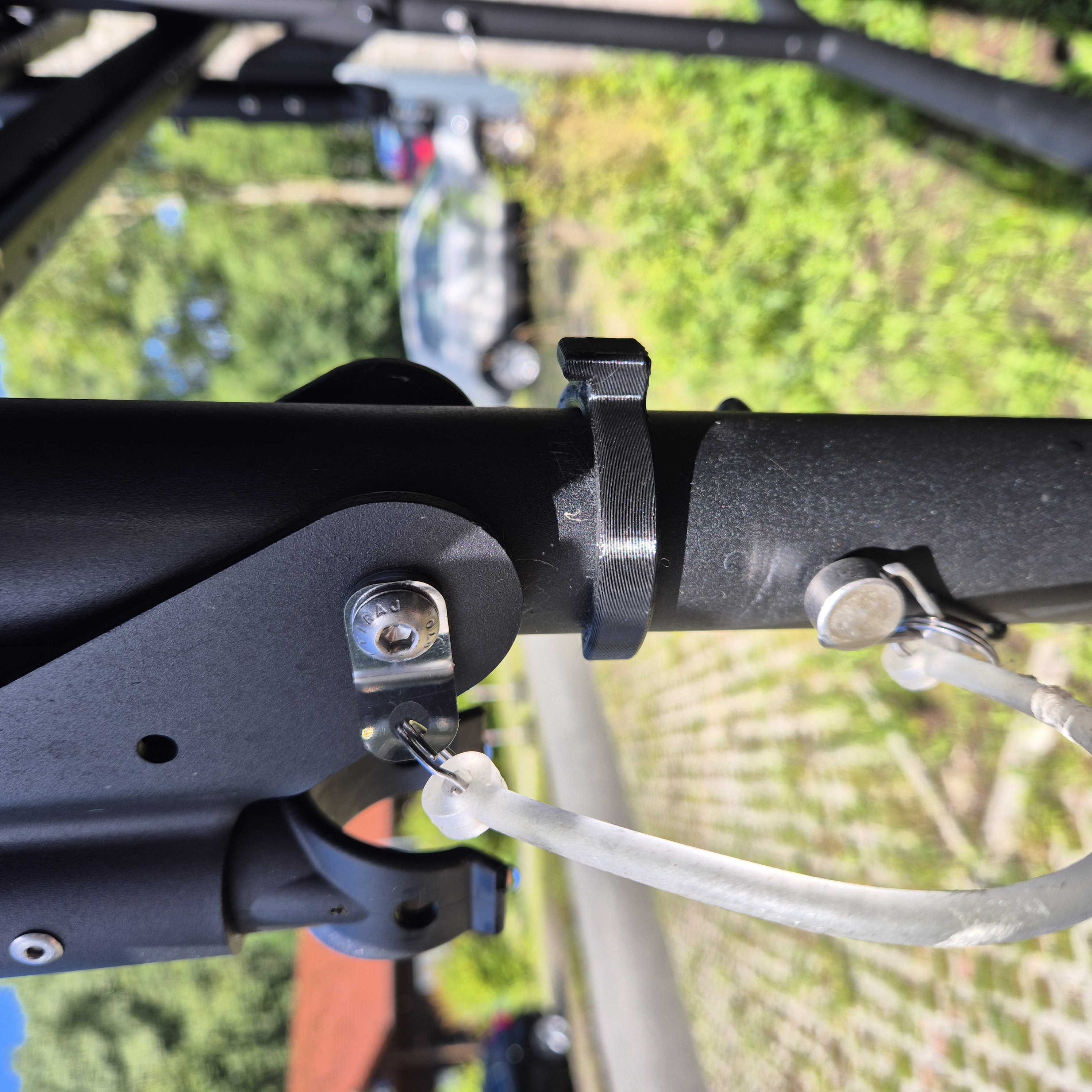 Fensterhalter für EuroCarry Fahrradträger 66401 am Ducato