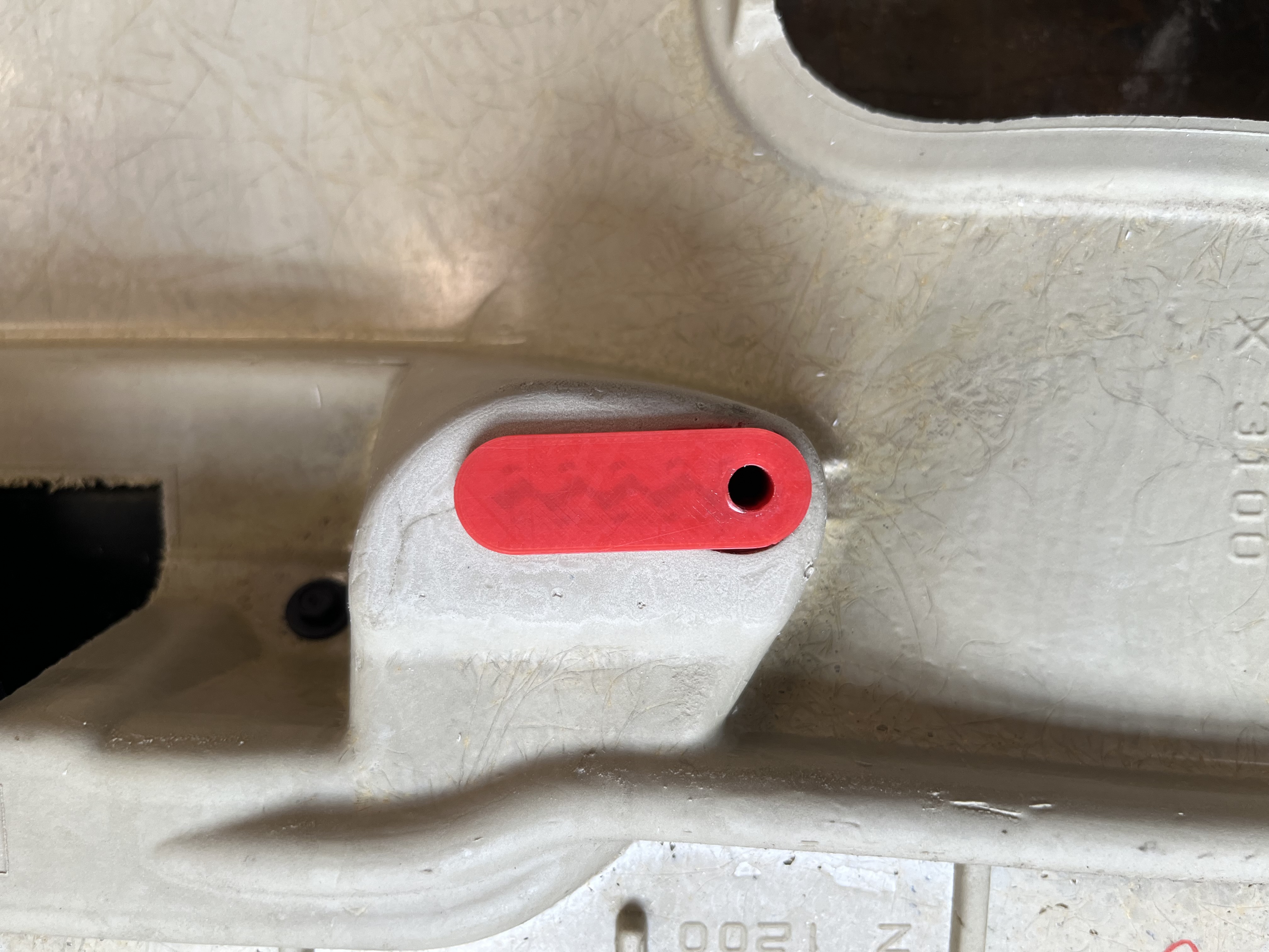 GMT800 armrest attachment