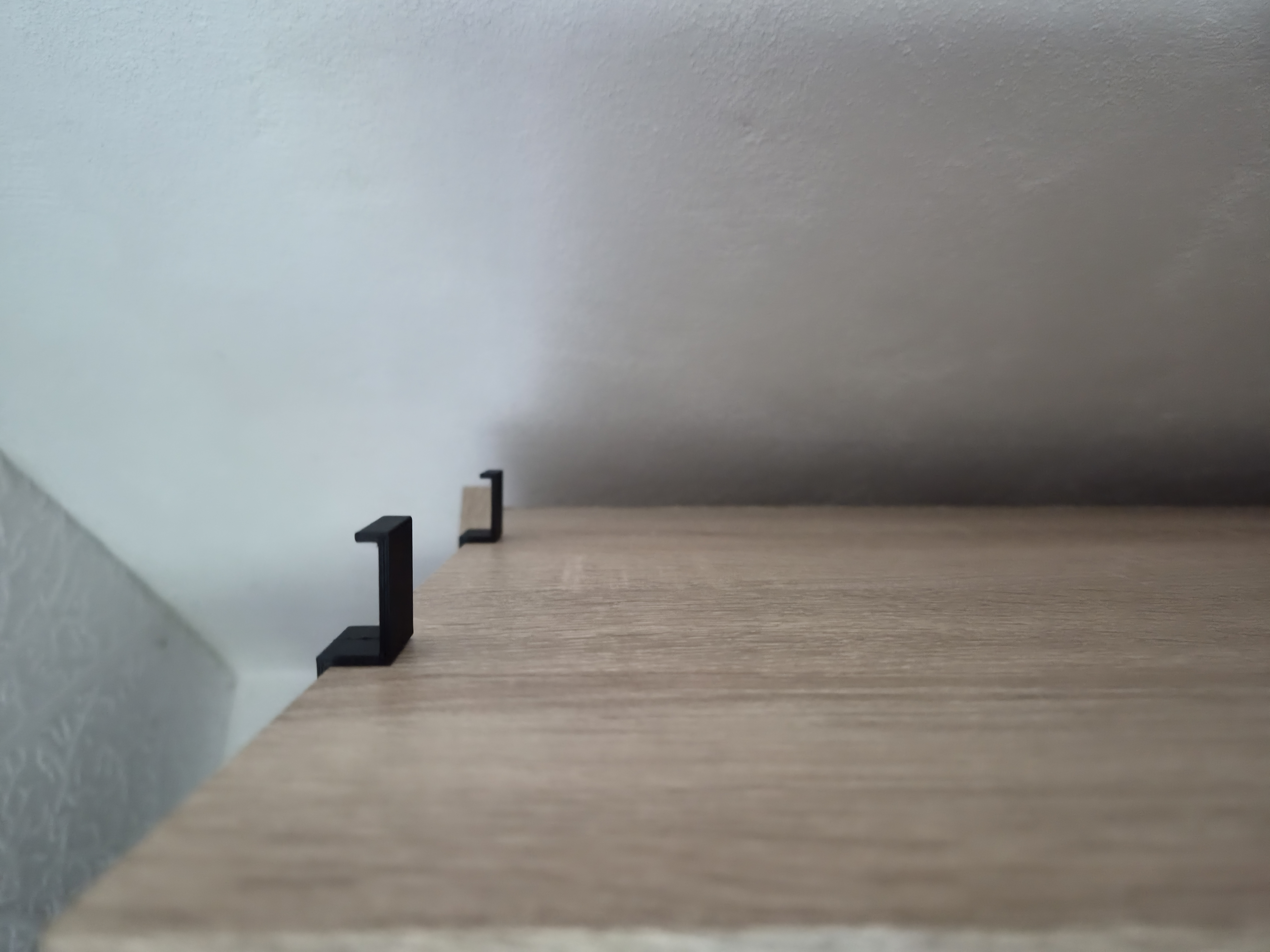 Simple closet door hook