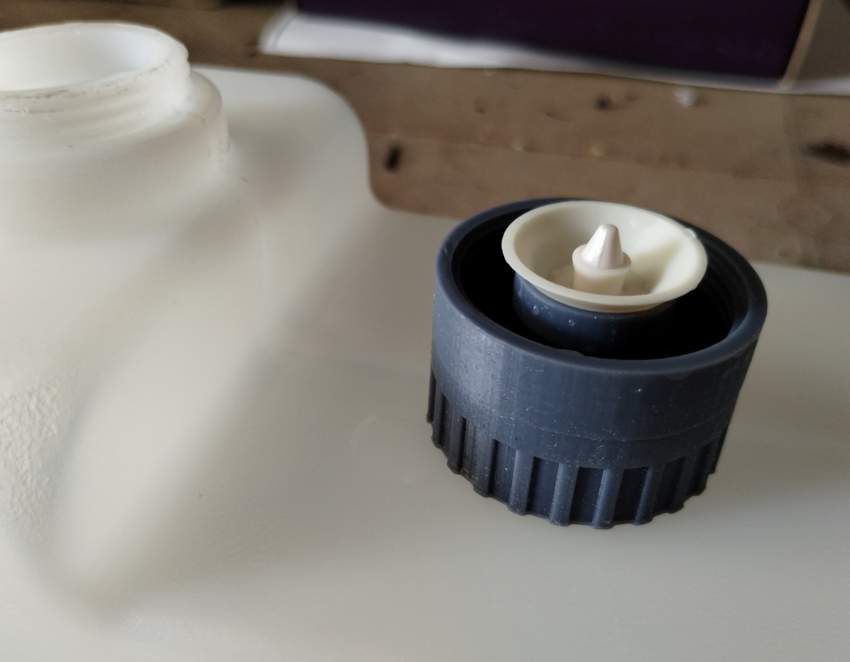 Valve Cap for Humidifier Bottle