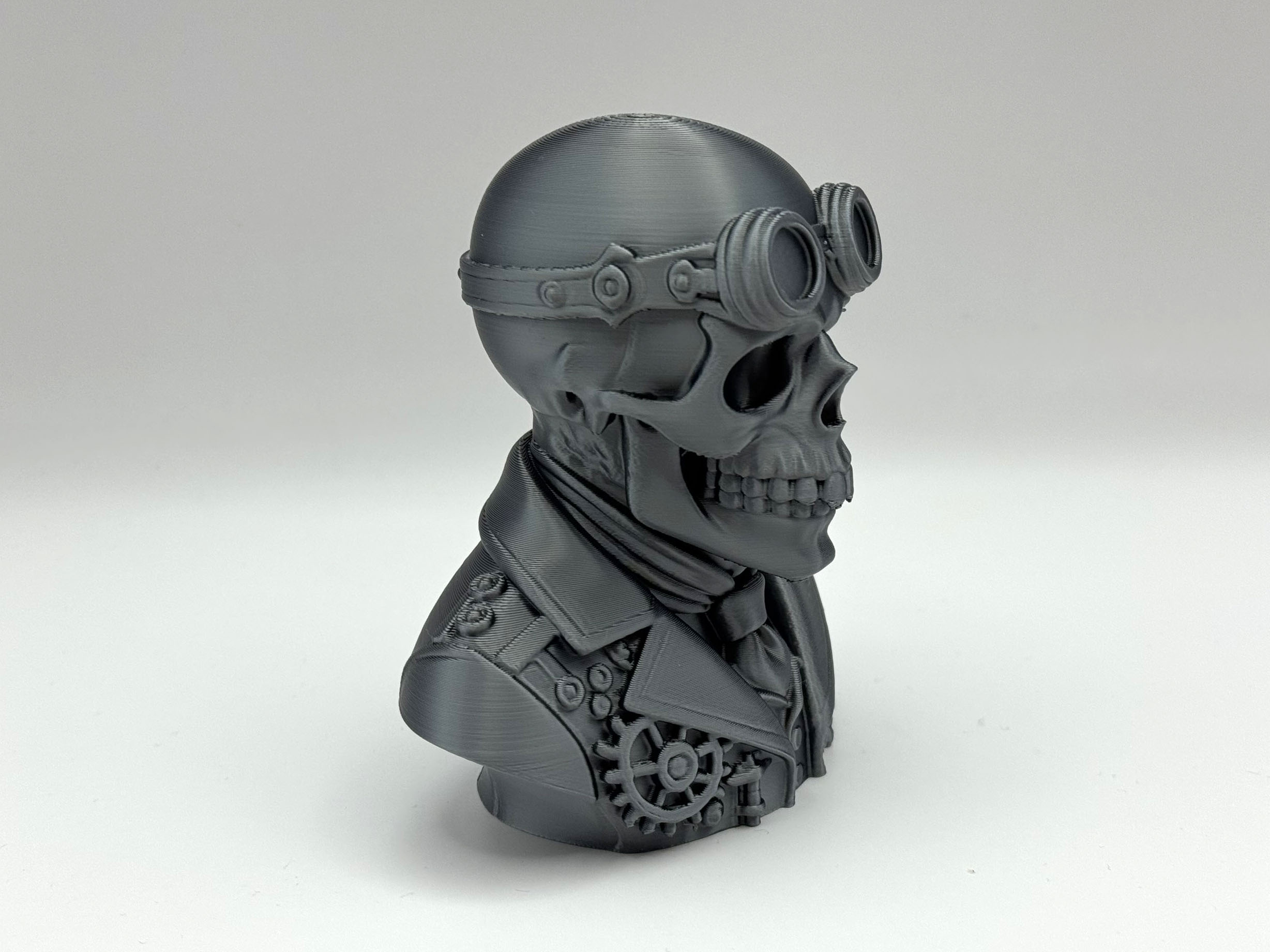 Miniatura 2 do modelo 3D Steampunk Skeleton Bust