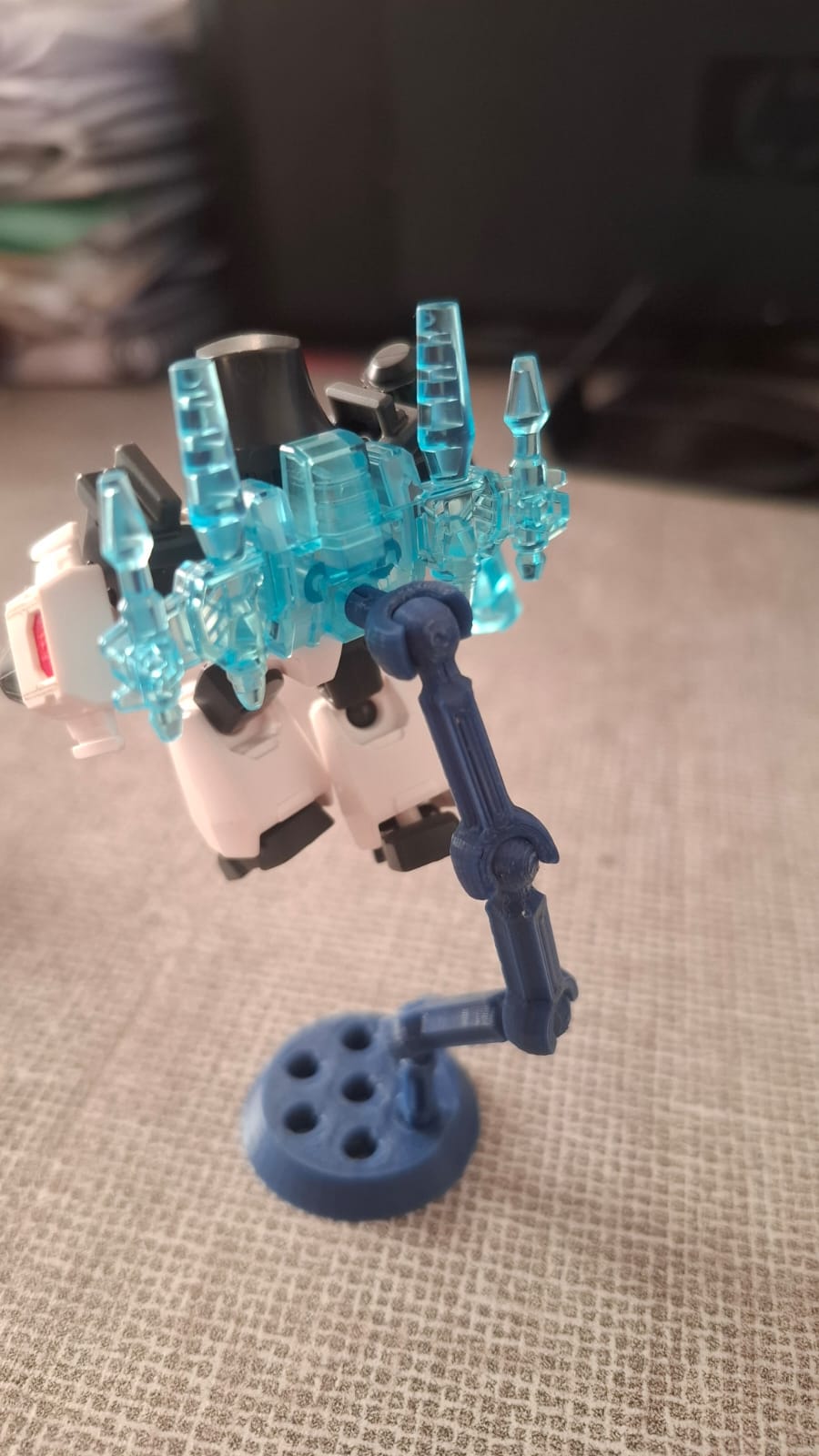 Miniatura 3 do modelo 3D Blokees Transformers Defender Version Flight Stand