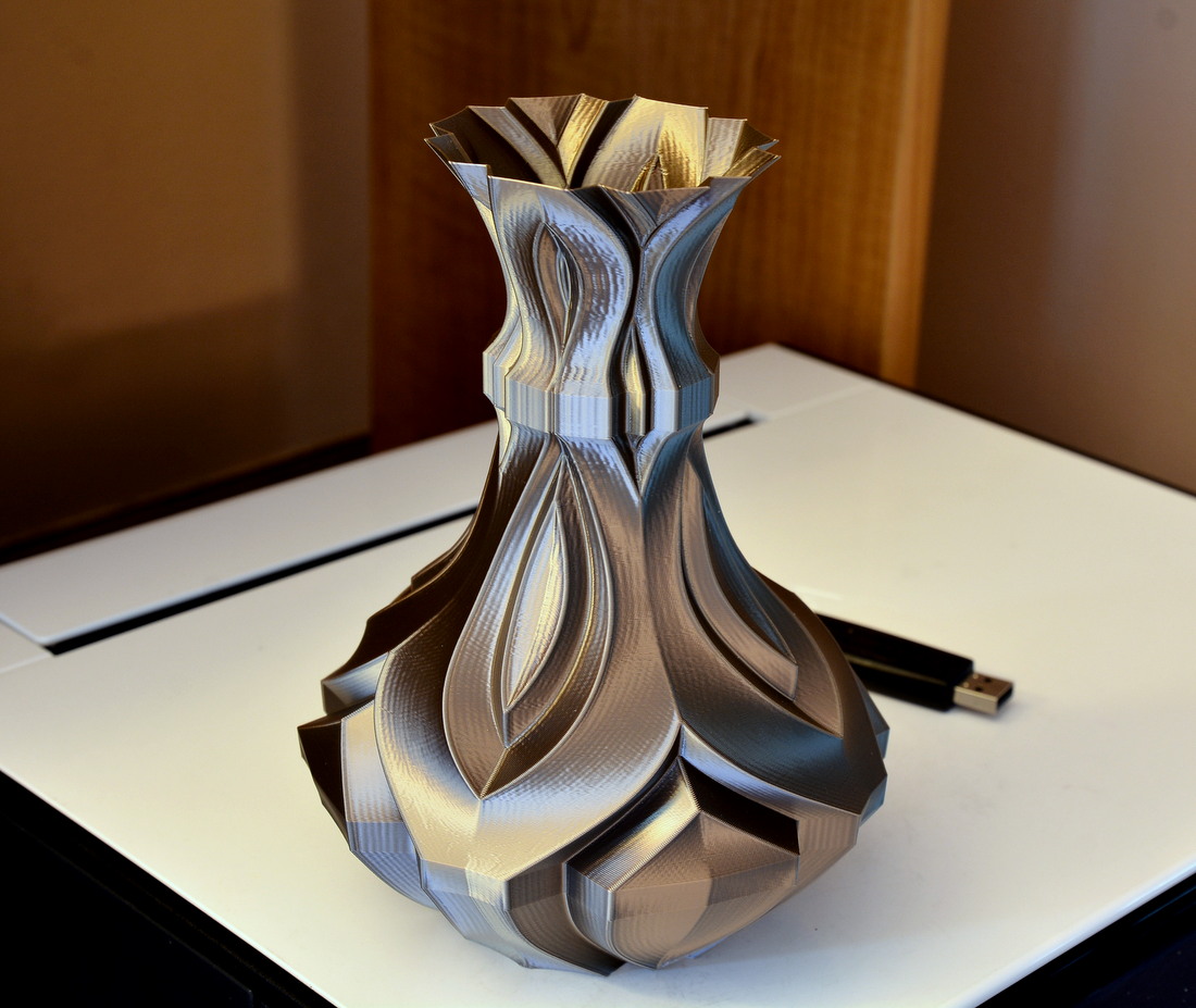 Vase 938