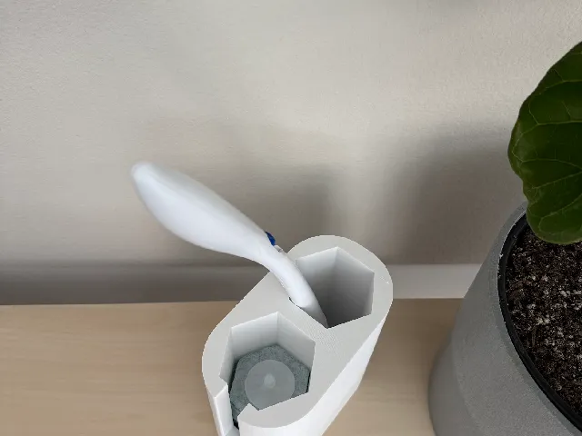 Clorox ToiletWand and refill holder