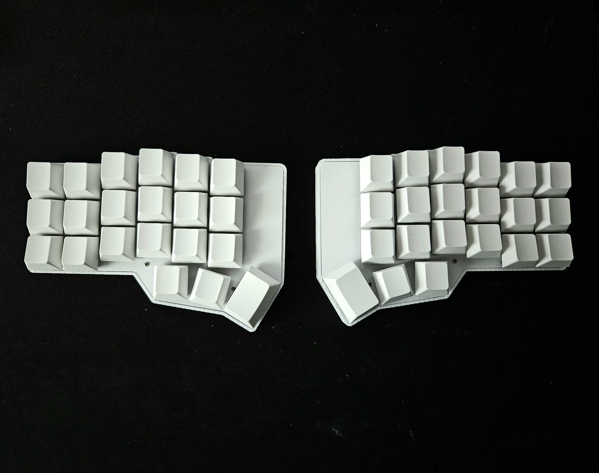 Budget Wireless Corne Split Ergonomic Keyboard