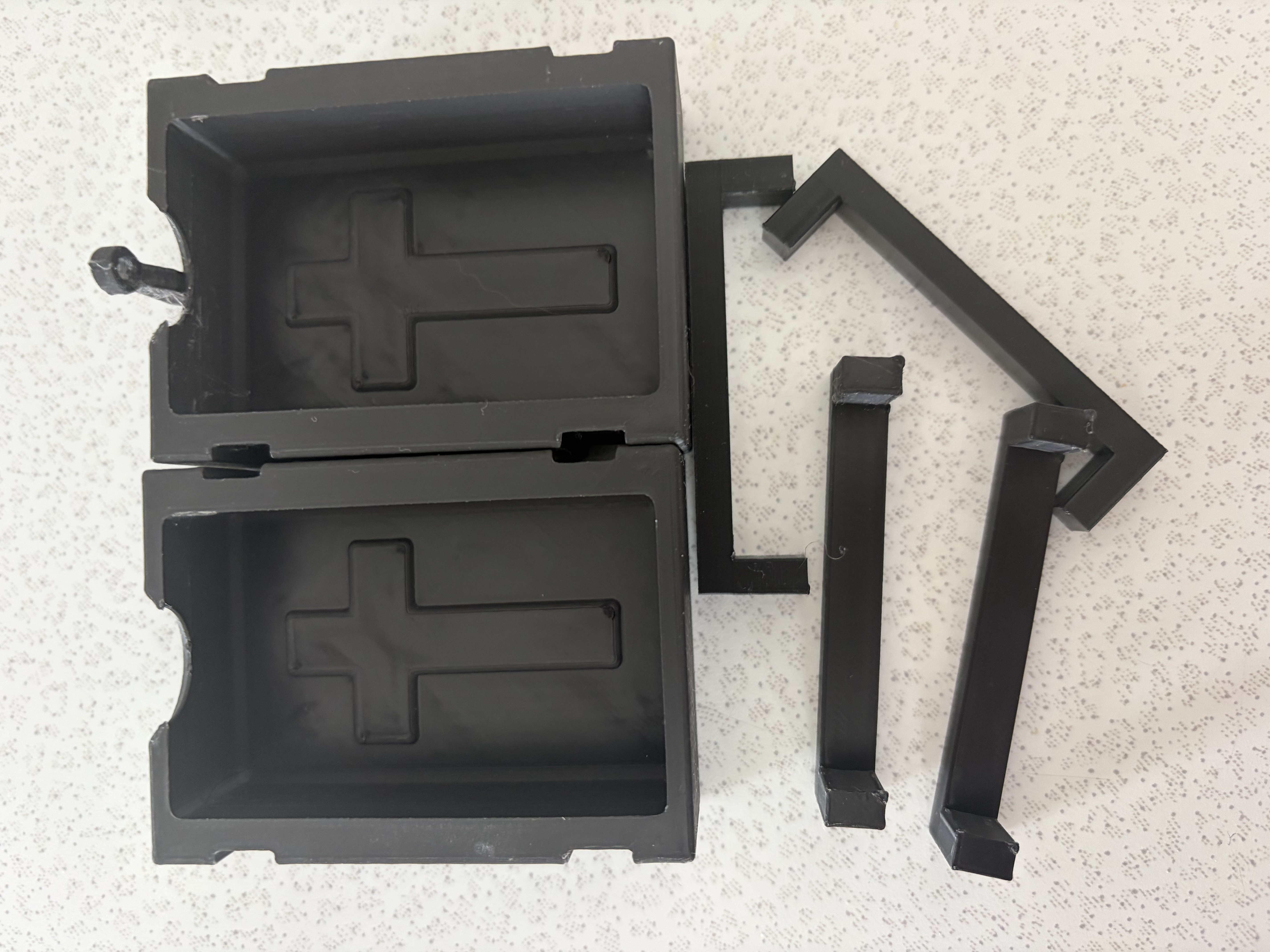Cross Candle Mold: Easy / No Supports / No Purchasing Parts