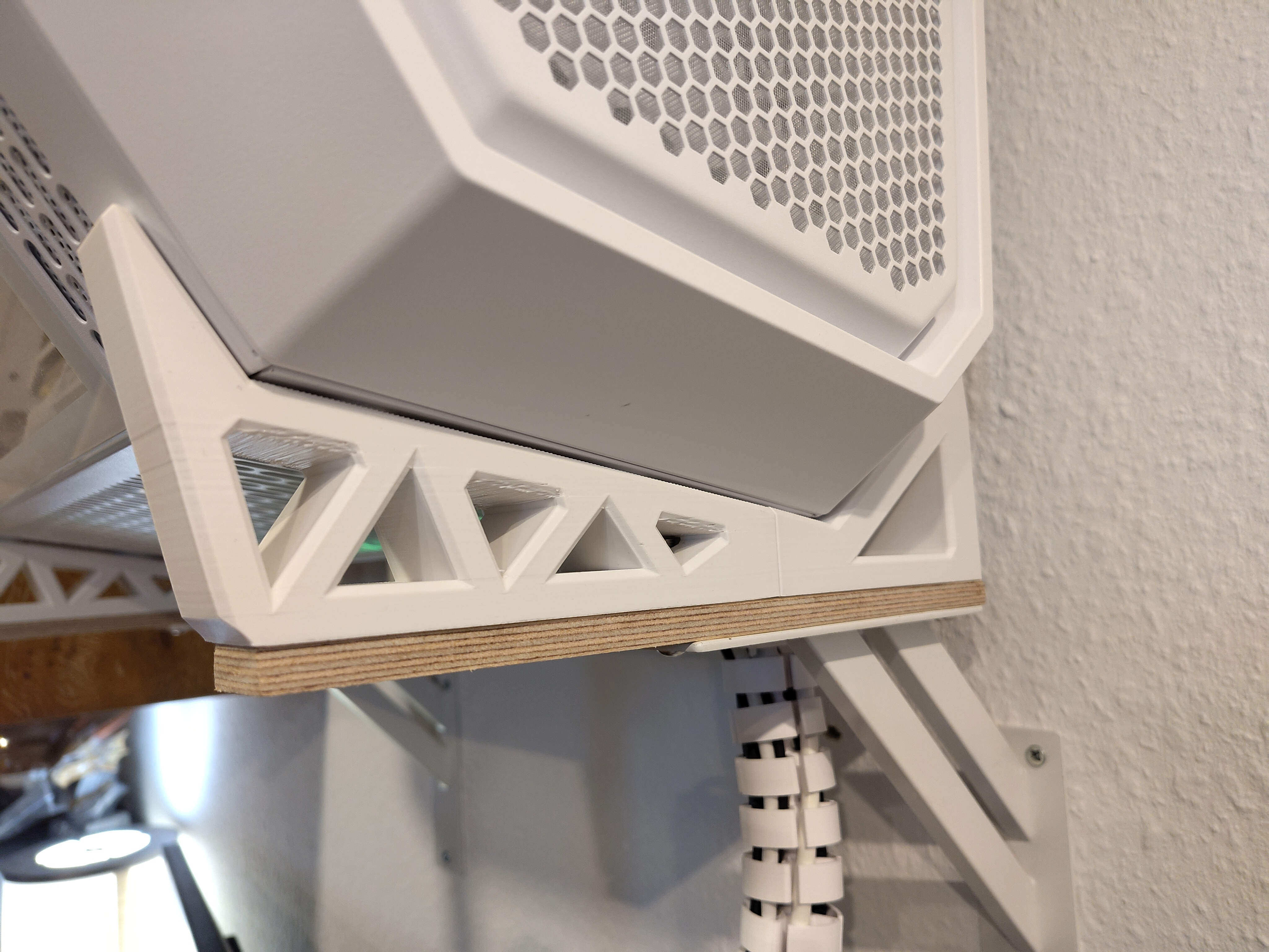 Tower300 Chassis Stand