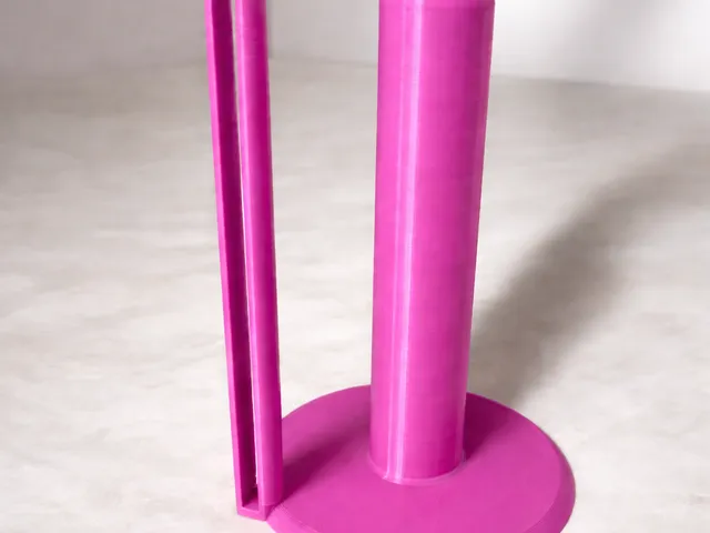 Toilet Paper Holder with Integrated Cutter