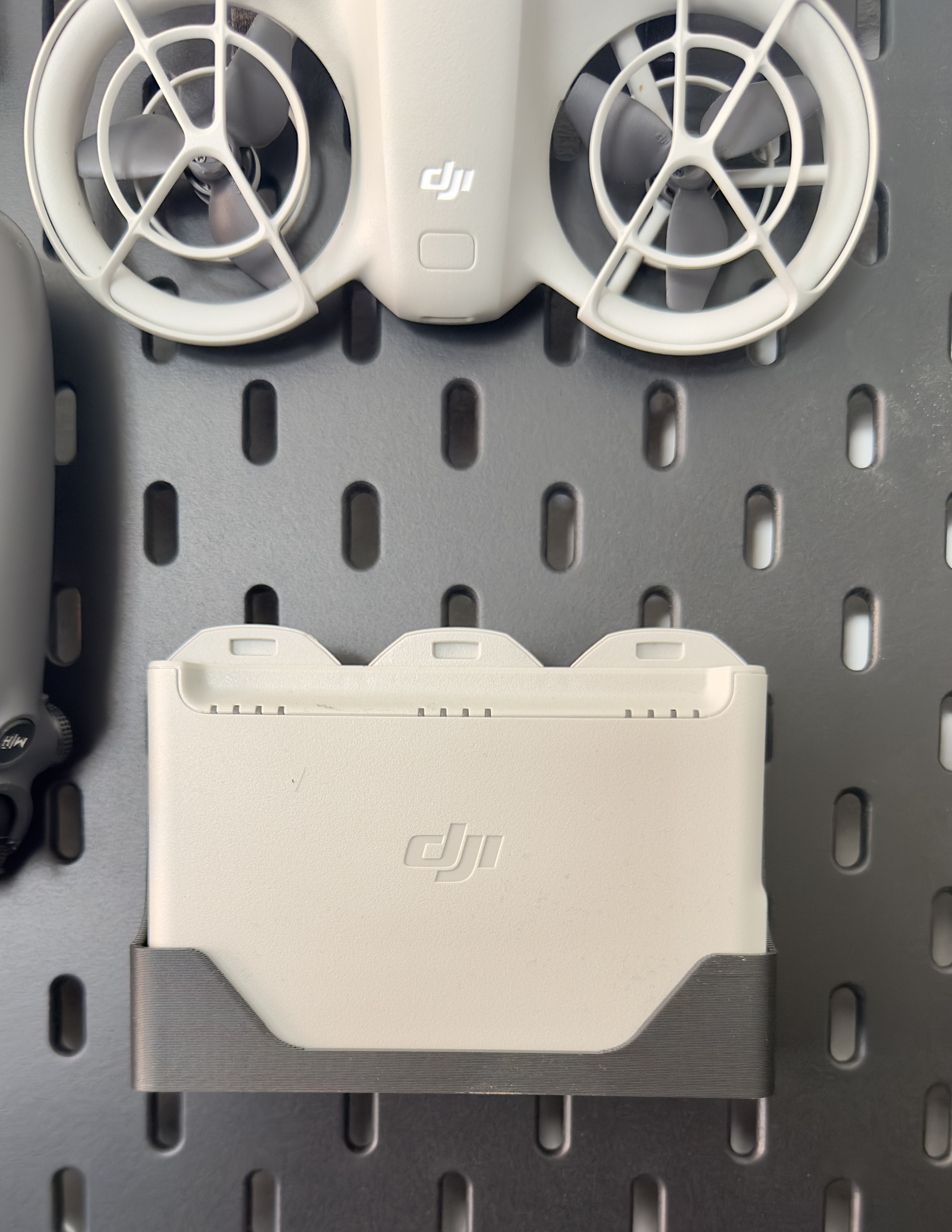 SKADIS DJI Neo Batterie Holder