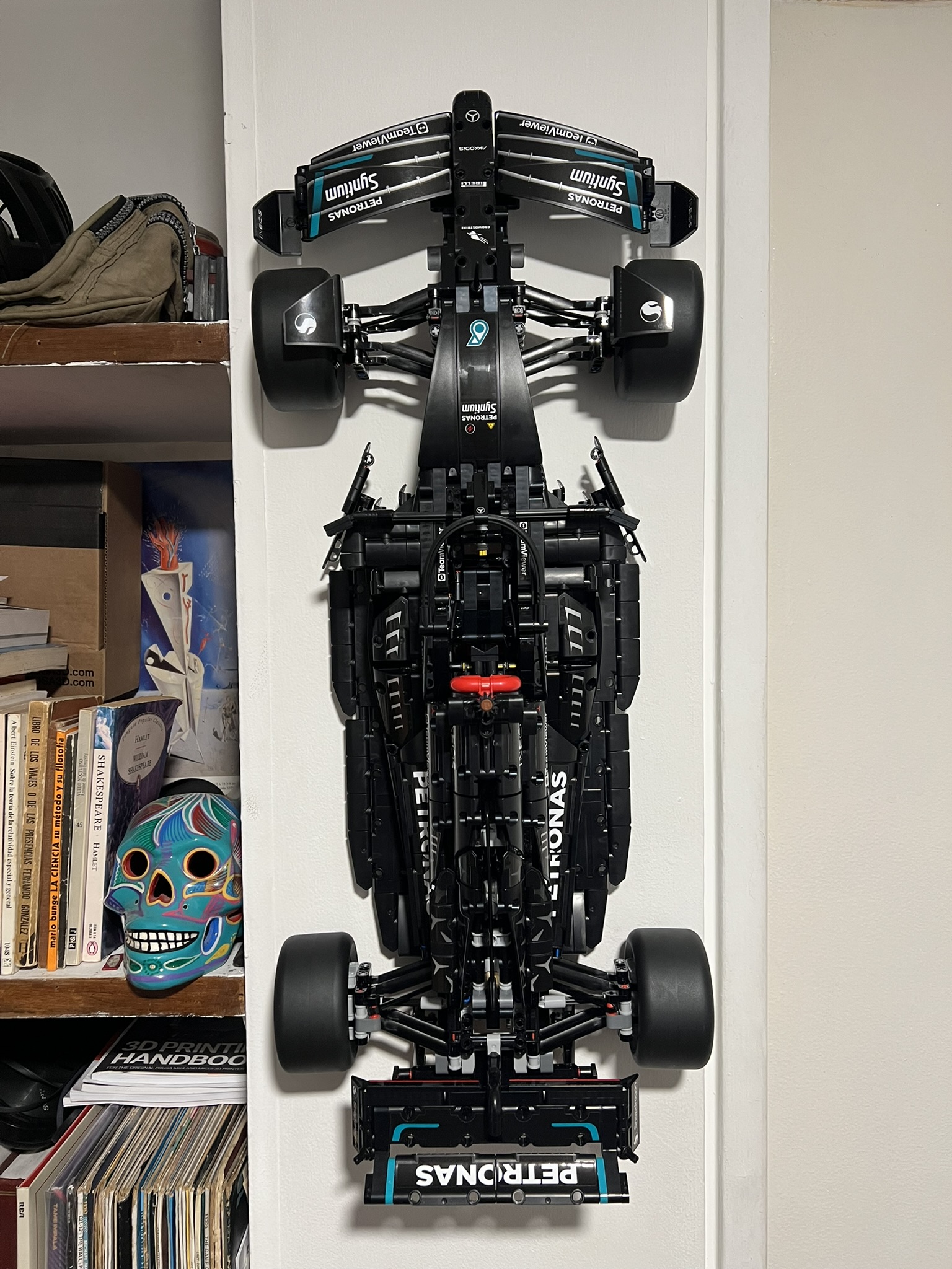 Wall Vertical Support  LEGO MERCEDES-AMG F1 W14 E PERFORMANCE