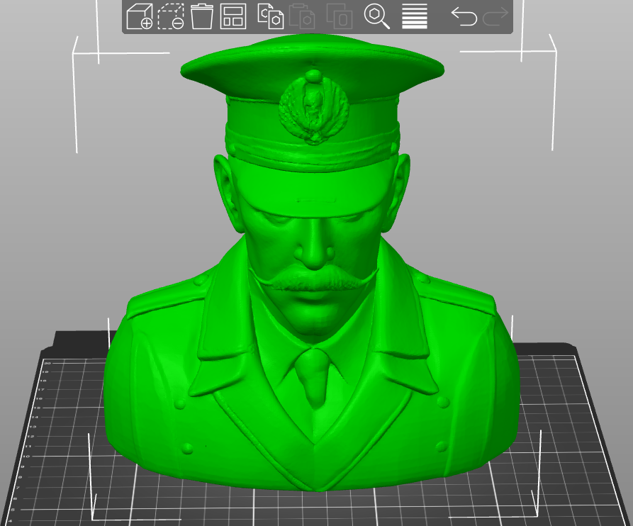 general bust — miniatura 2