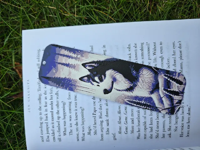Violet Husky 3D Printed Bookmark – HueForge Multi-Color Design