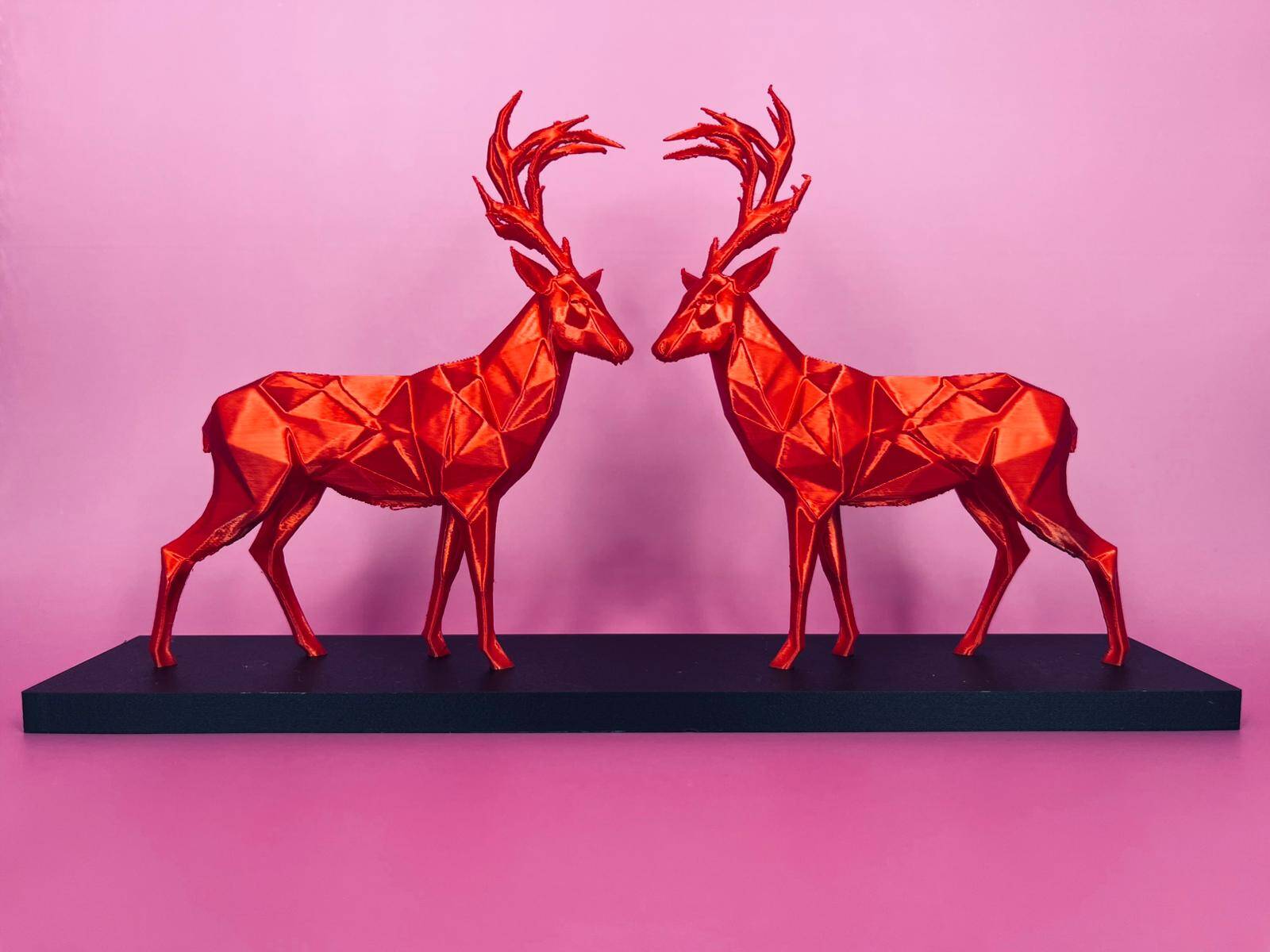 Deer Valentine's day desk stand