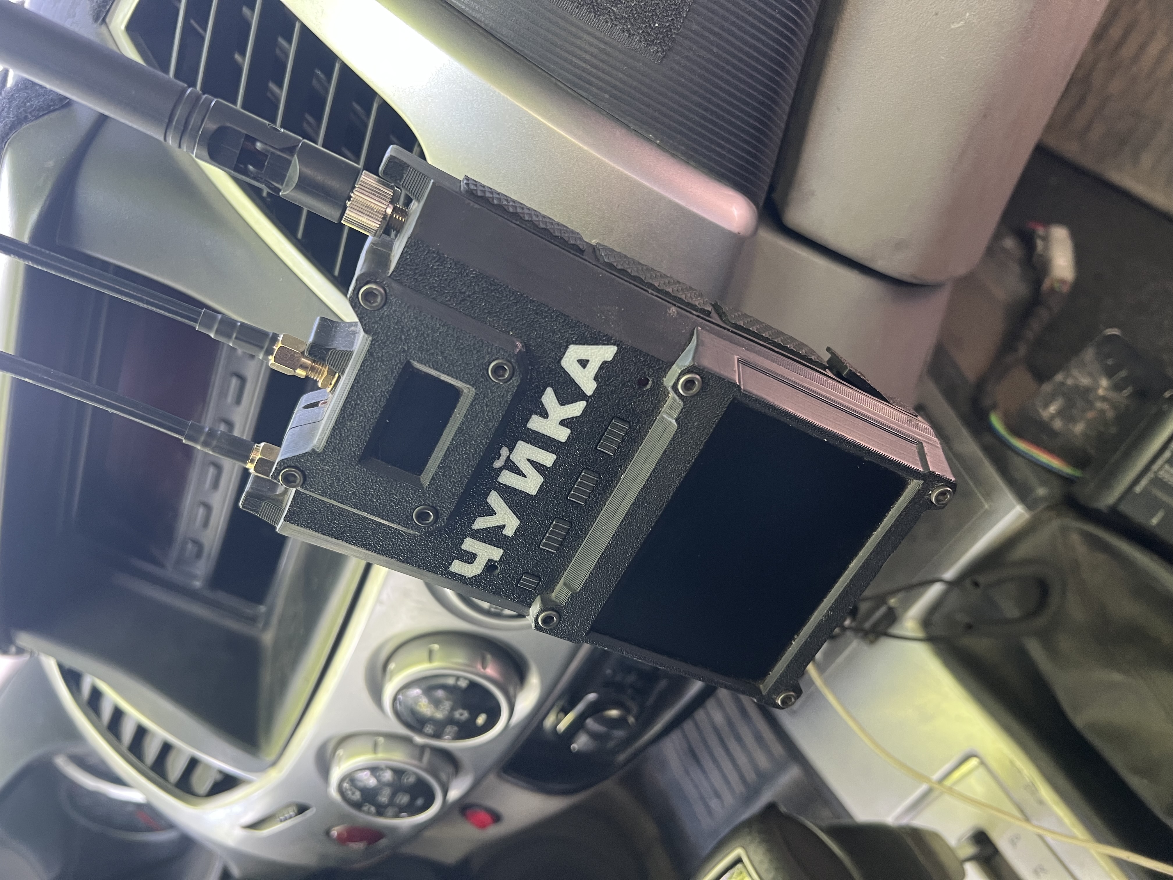 Carholder for Chuika/Dzyga or other Drone detectors