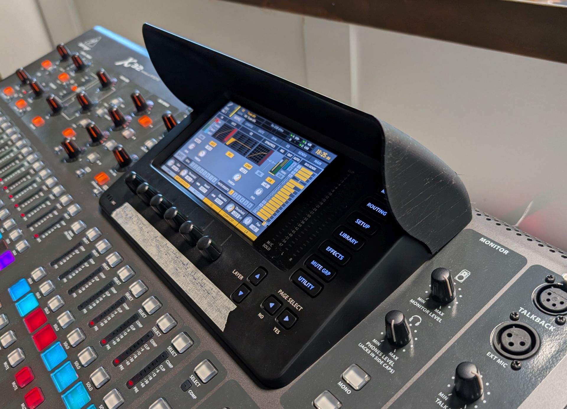 Behringer X32 Mixer Display Screen Sun Hood