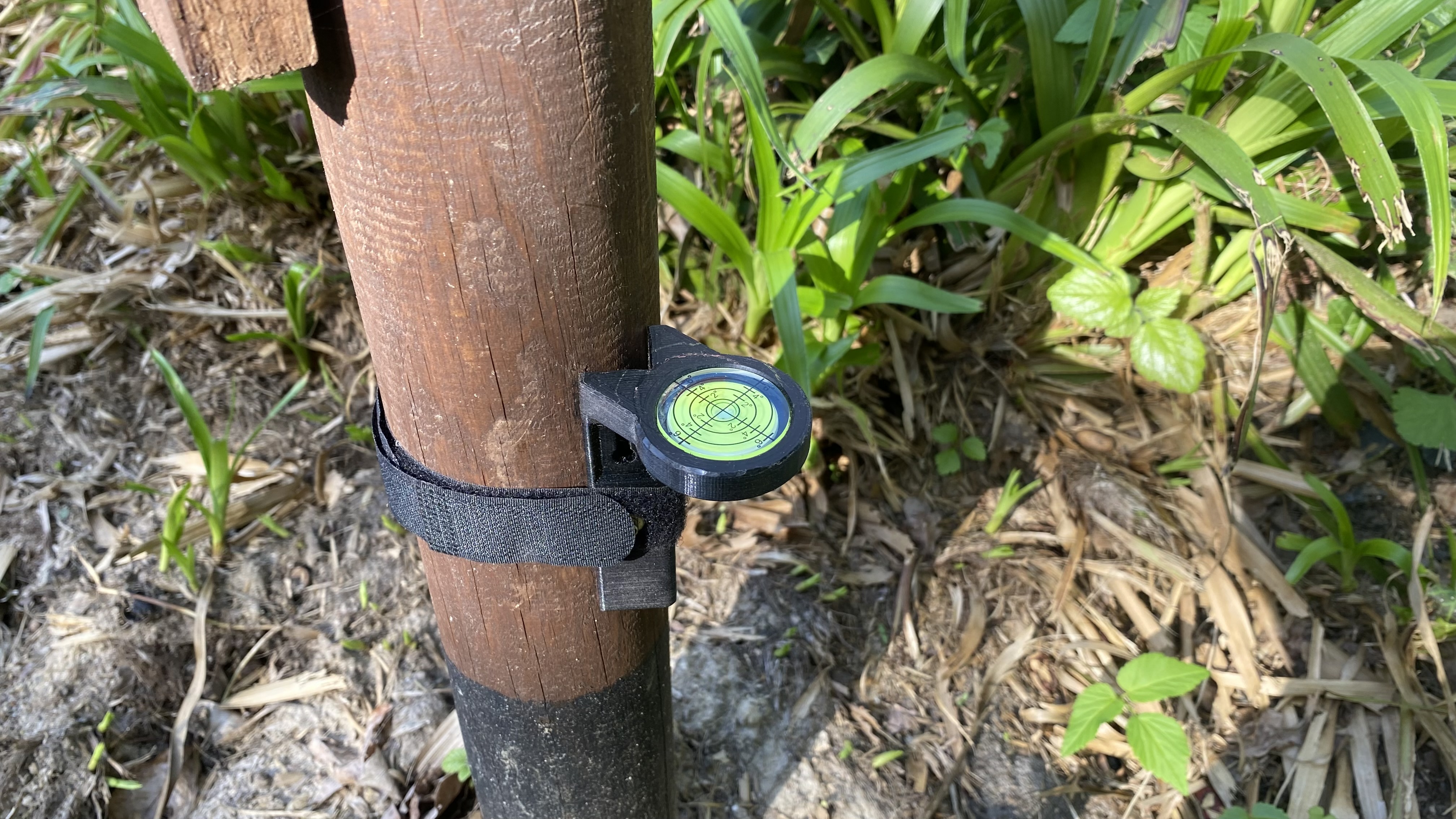 Spirit level for Pales