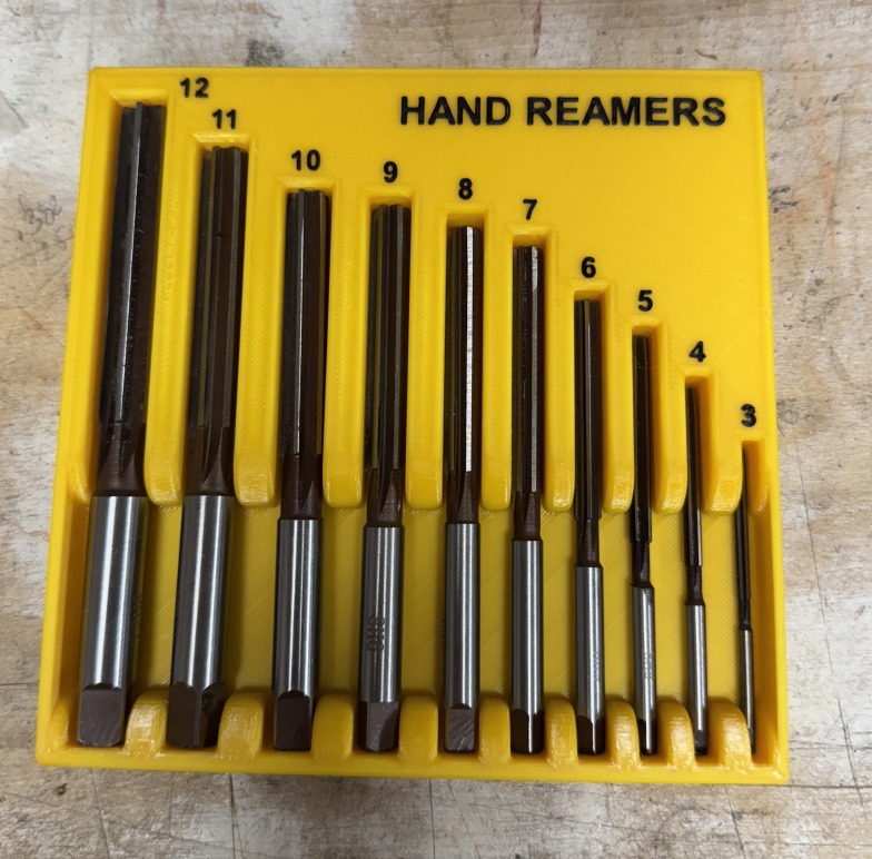 Storage tray for metric hand reamers