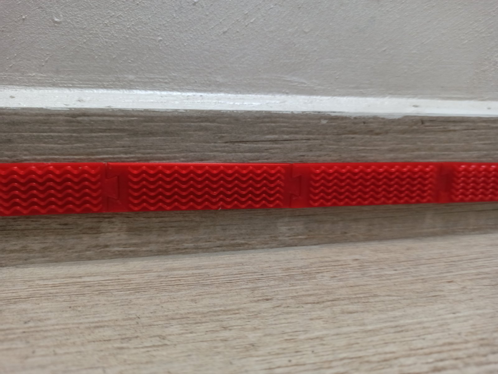 wall bumper for vacuum cleaner