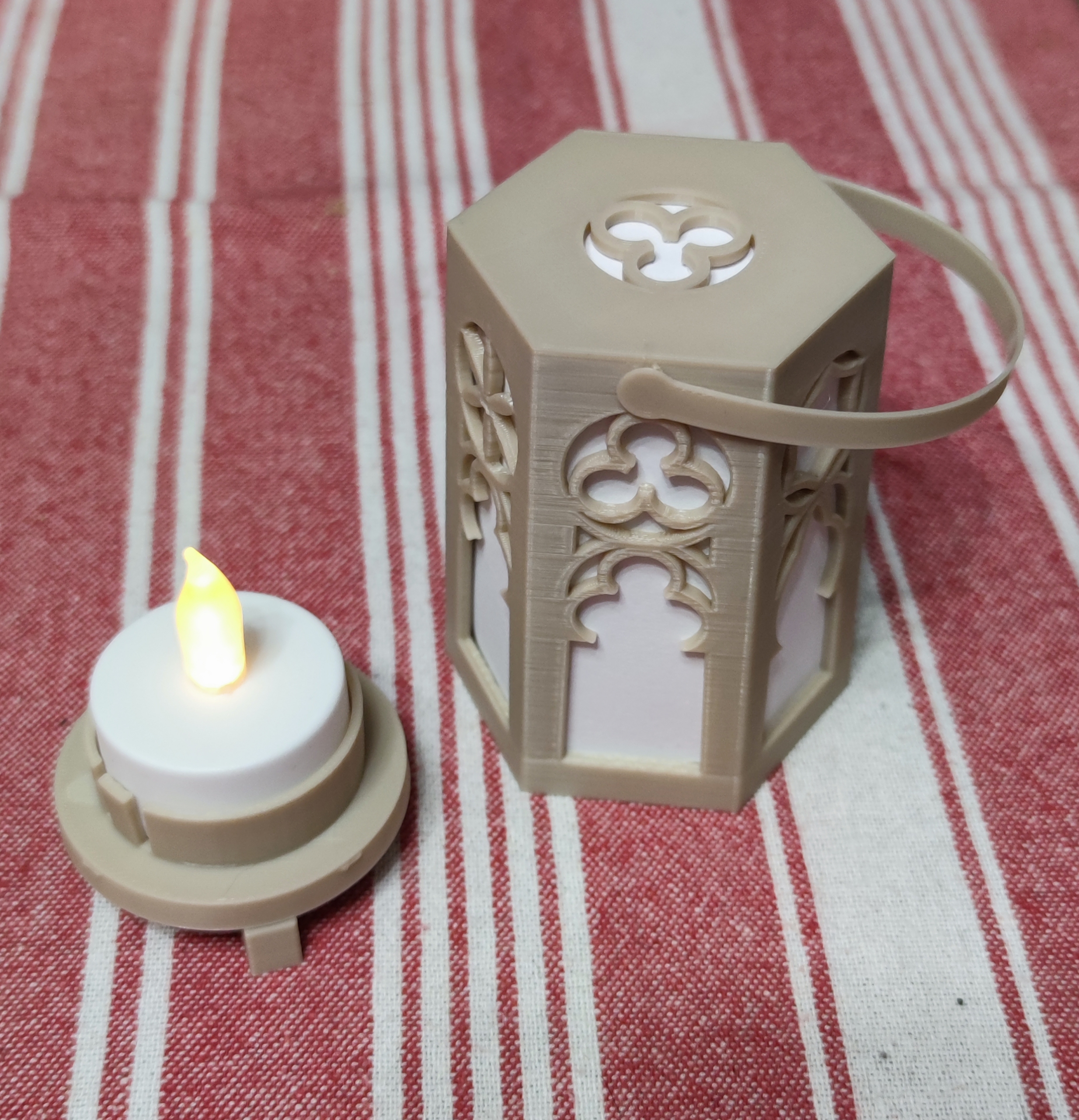 Miniatura 2 do modelo 3D medieval mini lantern