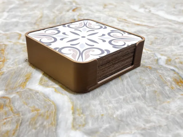 Minimalist Coaster Holder – Fits 10×10 cm Coasters