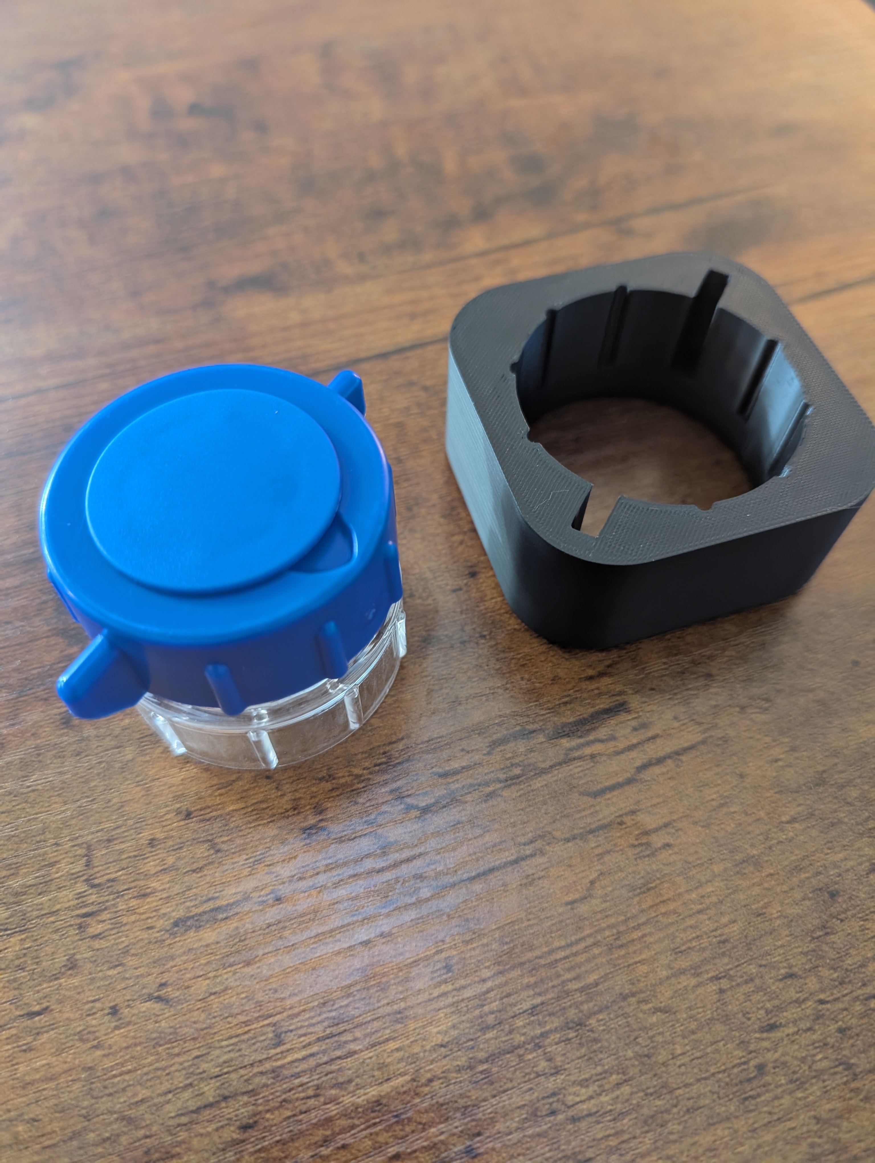 Ergonomic Pill Crusher Handle