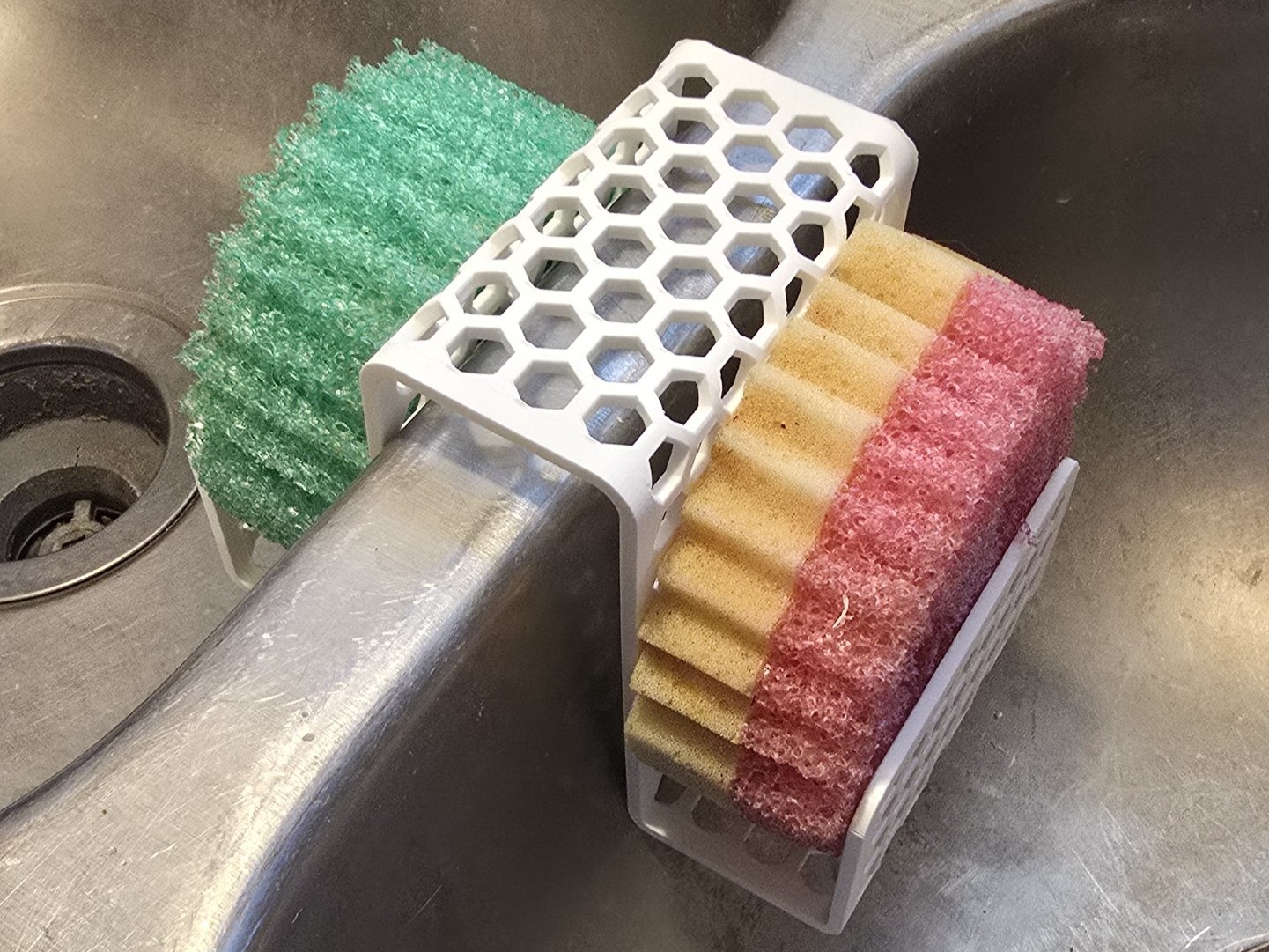 Double Sponge Holder