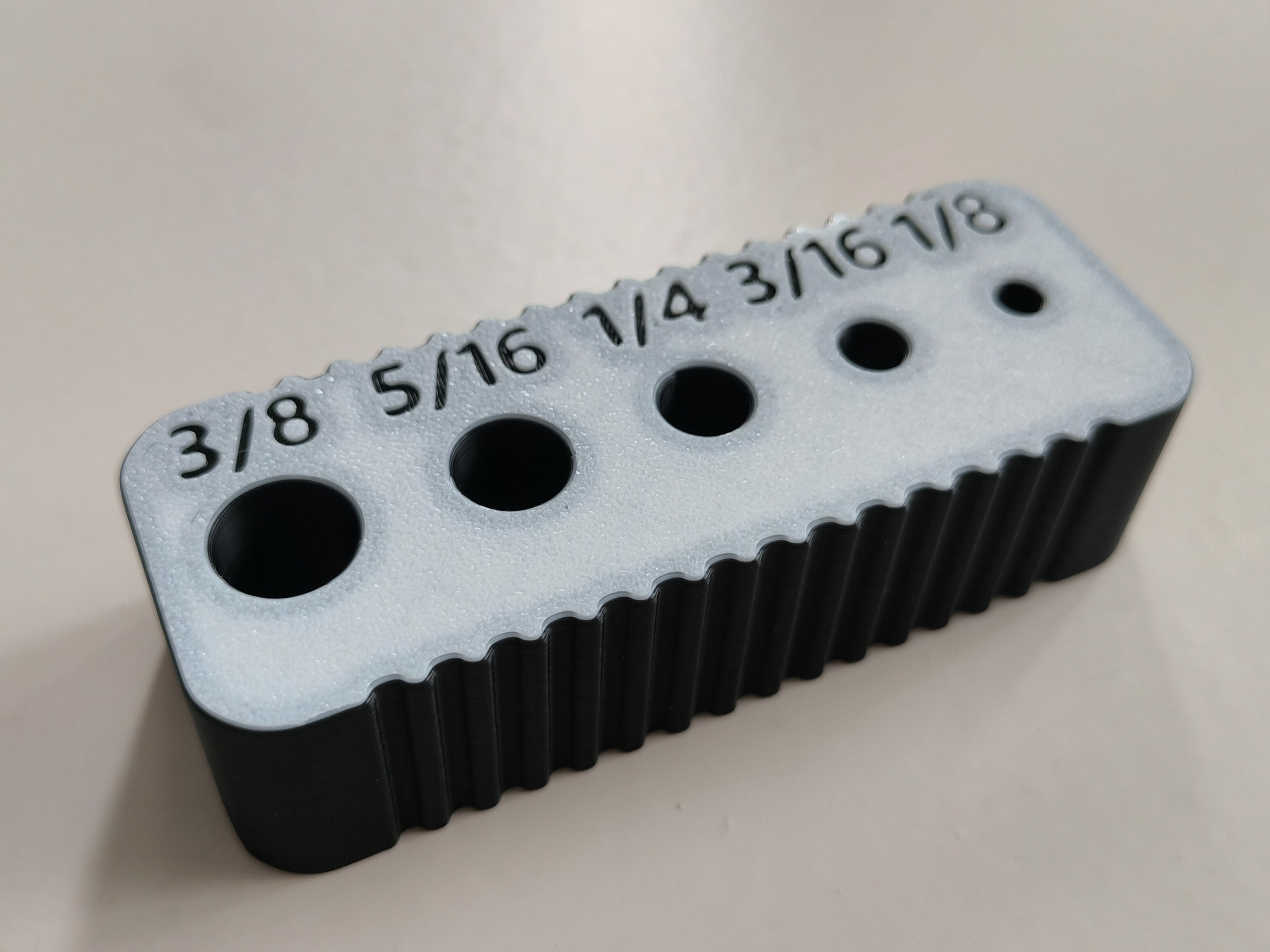 Miniatura 2 do modelo 3D Drill Guide - Imperial