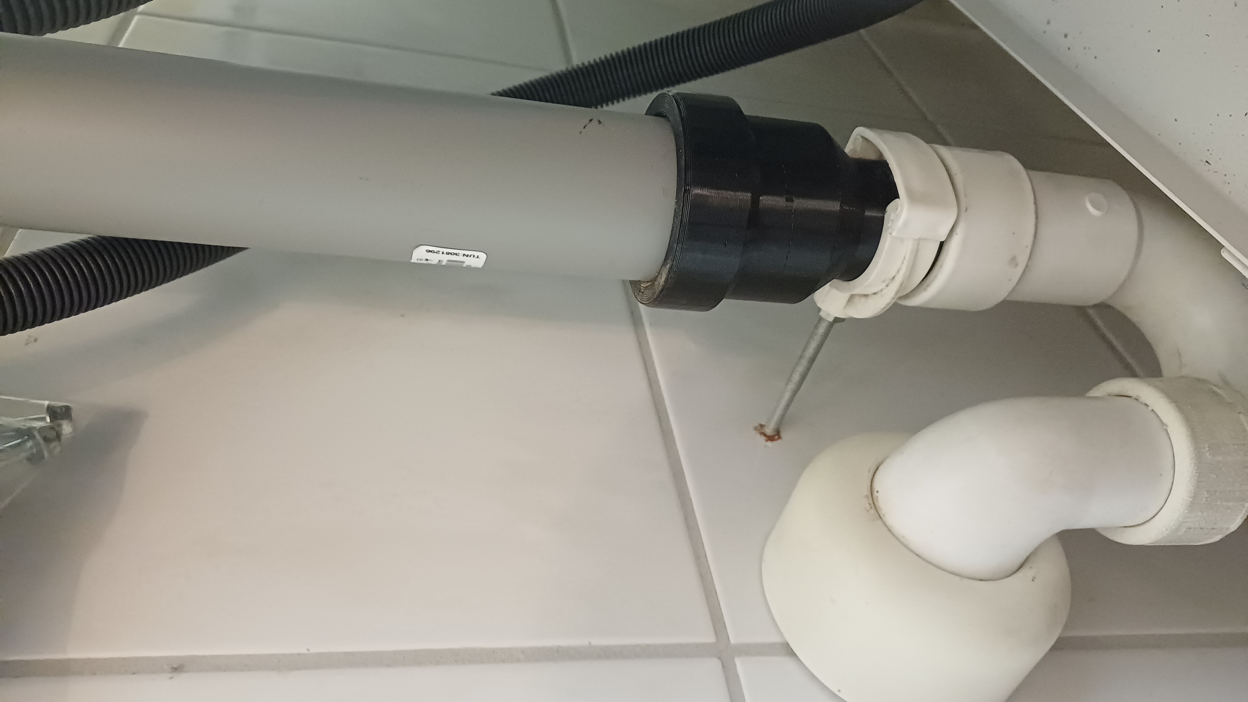 Adapter HT Rohr DN50 zu DN40 Siphon Rohr