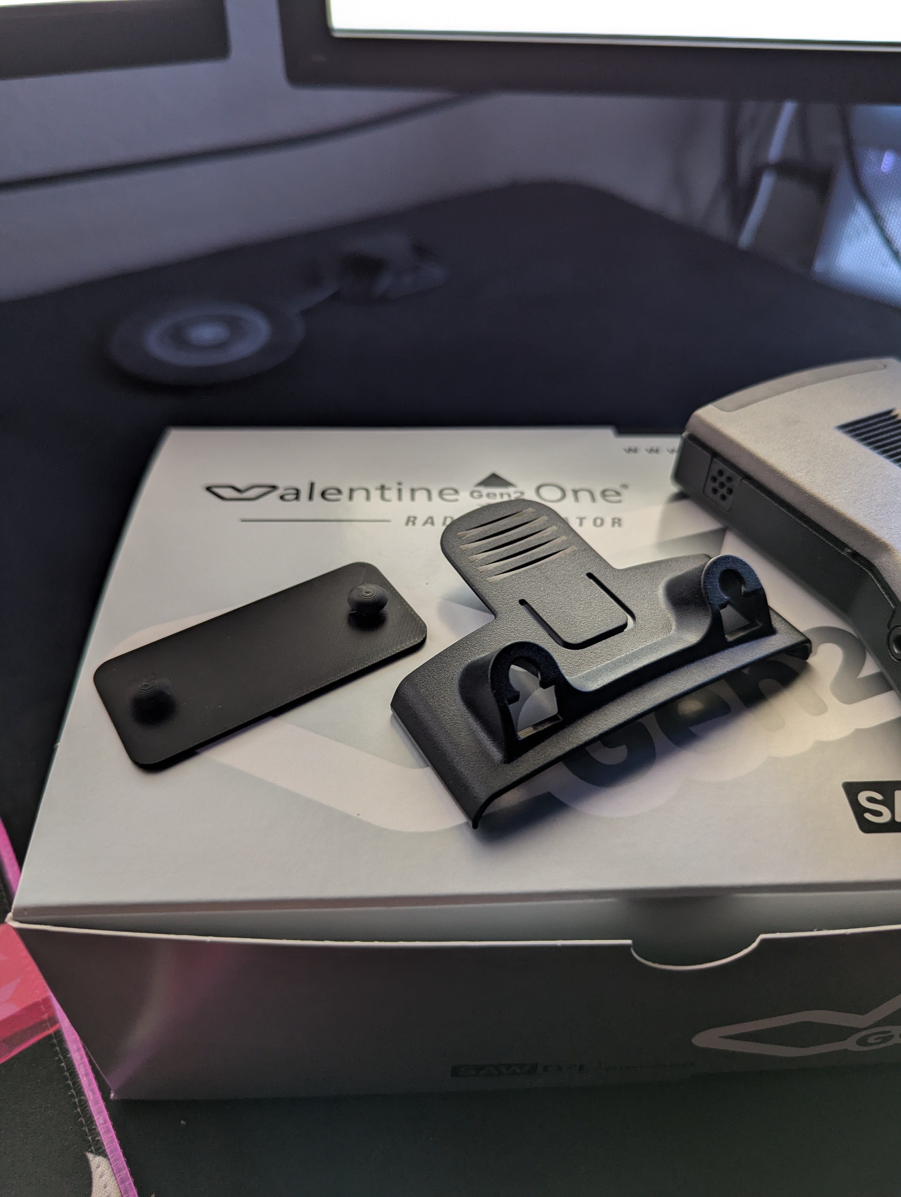 Valentine V1 Gen 2 Windshield Adapter Mount (S550 Mustang)