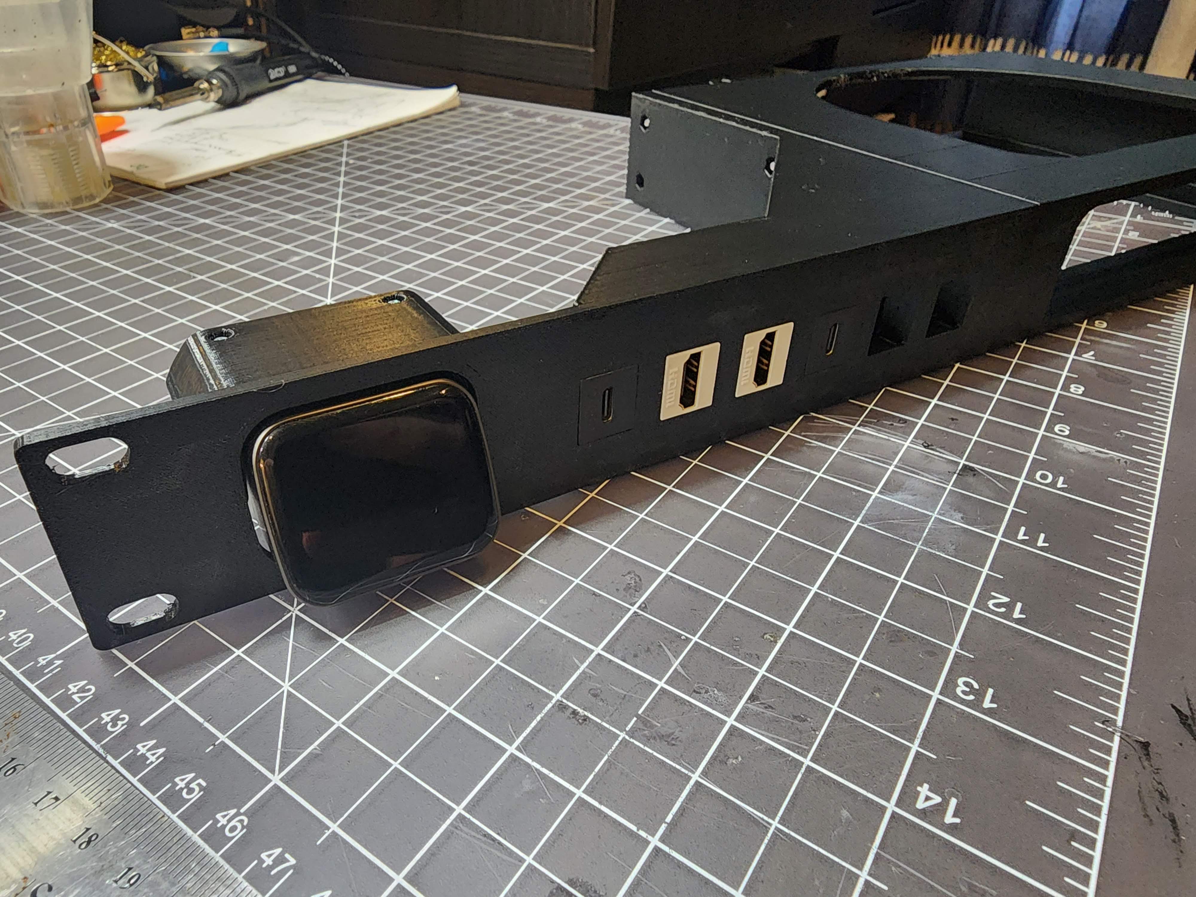 1U Left JetKVM + 6x Keystone Mount