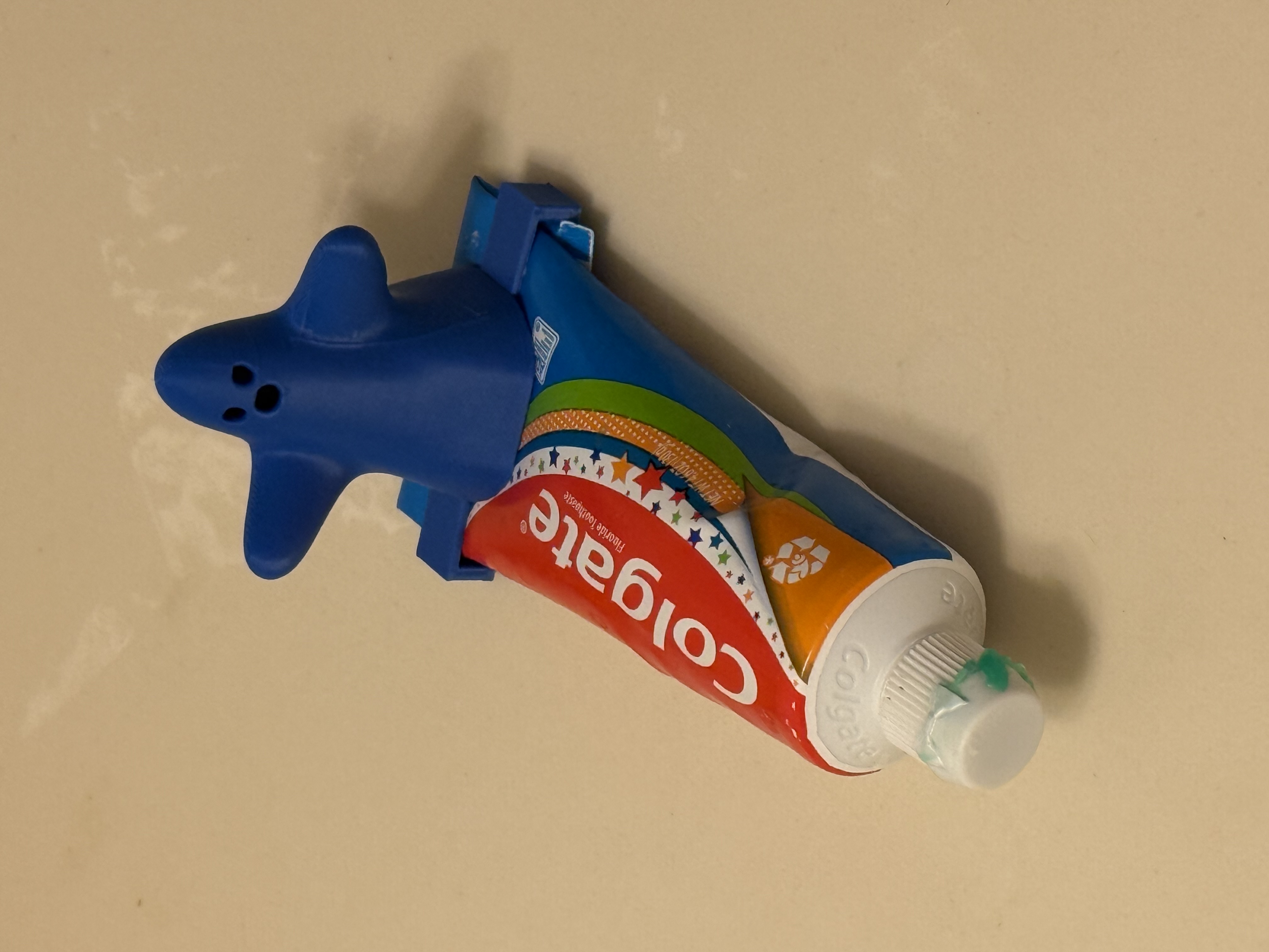 Ghostly Toothpaste Tube Compress