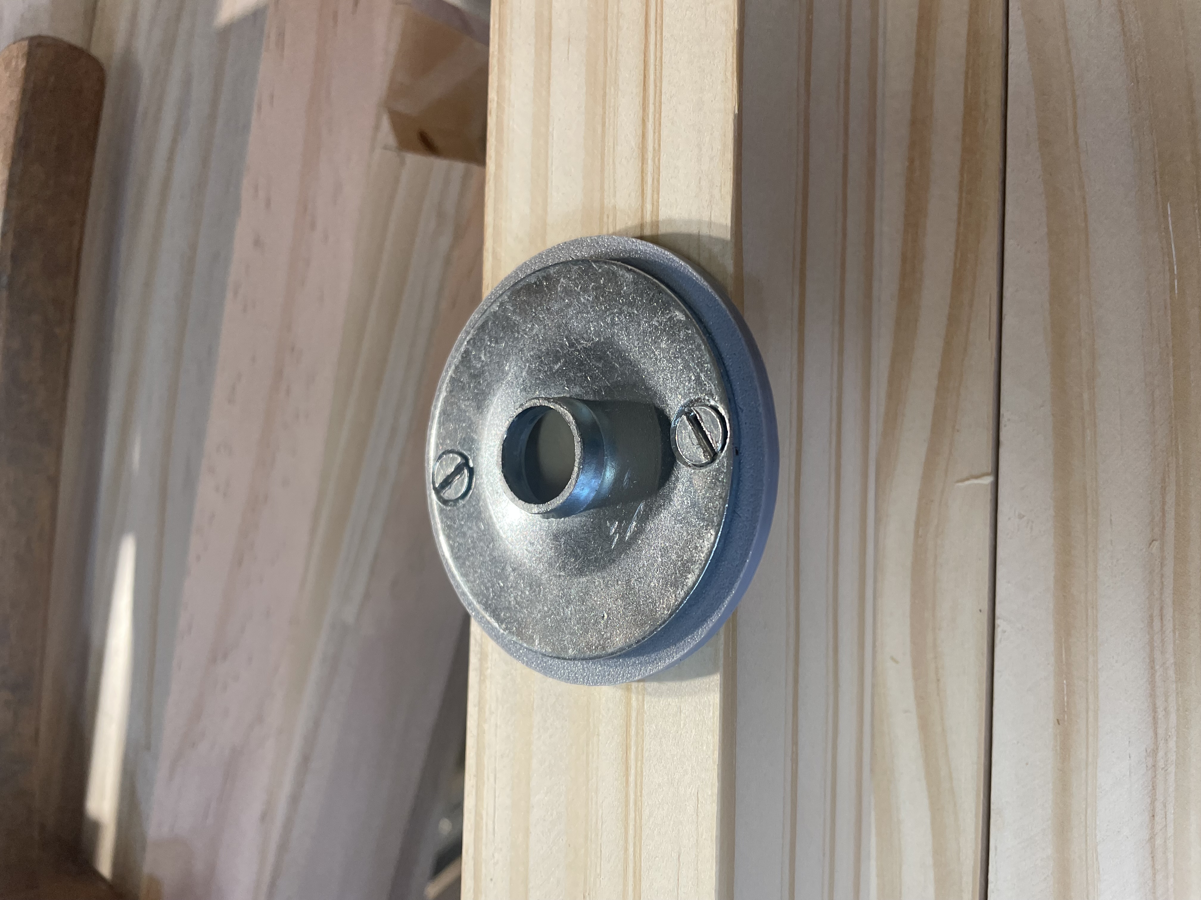 Adapter for Trend template guide into a Makita router base