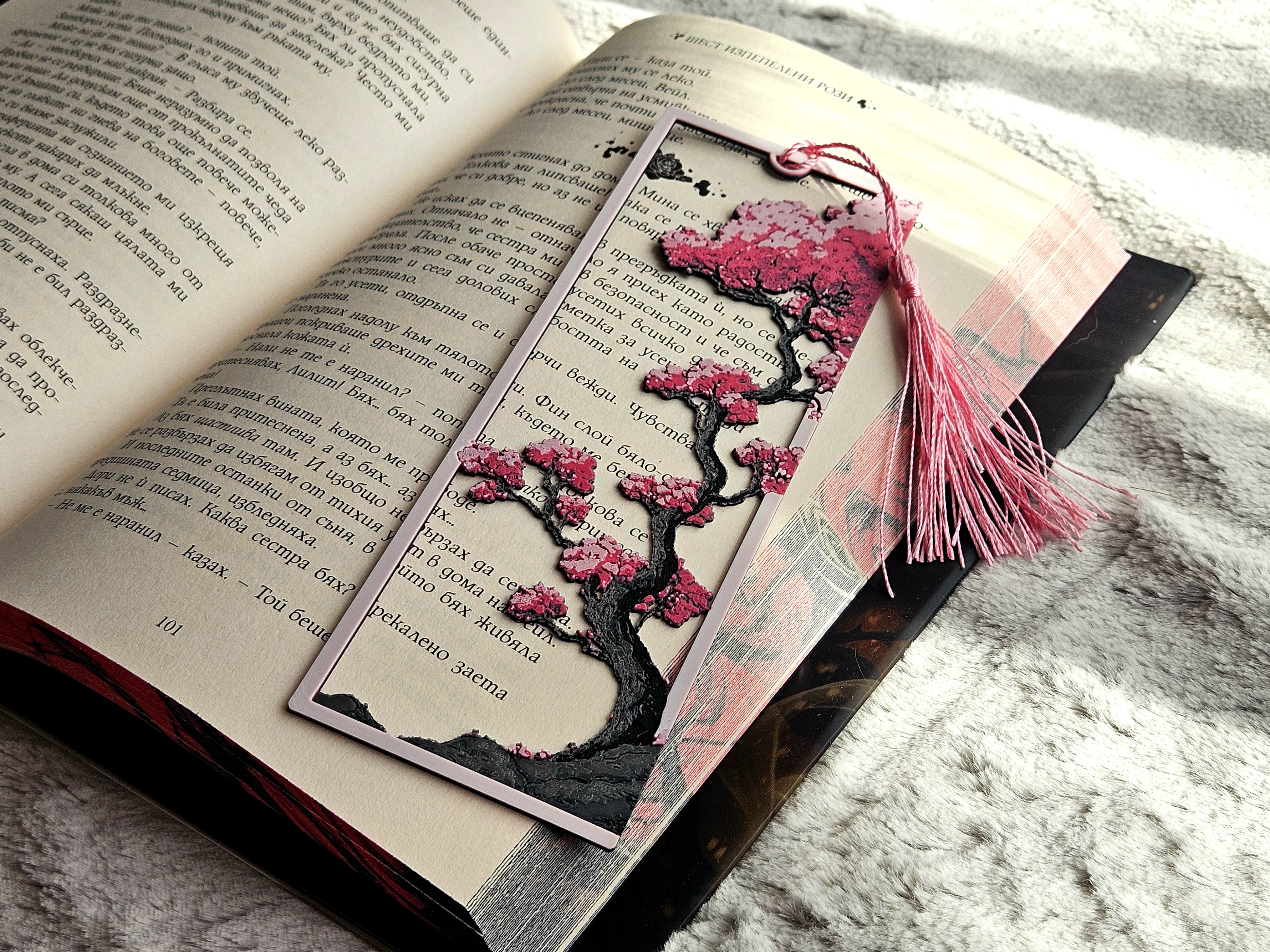 Sakura [Framed] - Bookmark — thumbnail 2