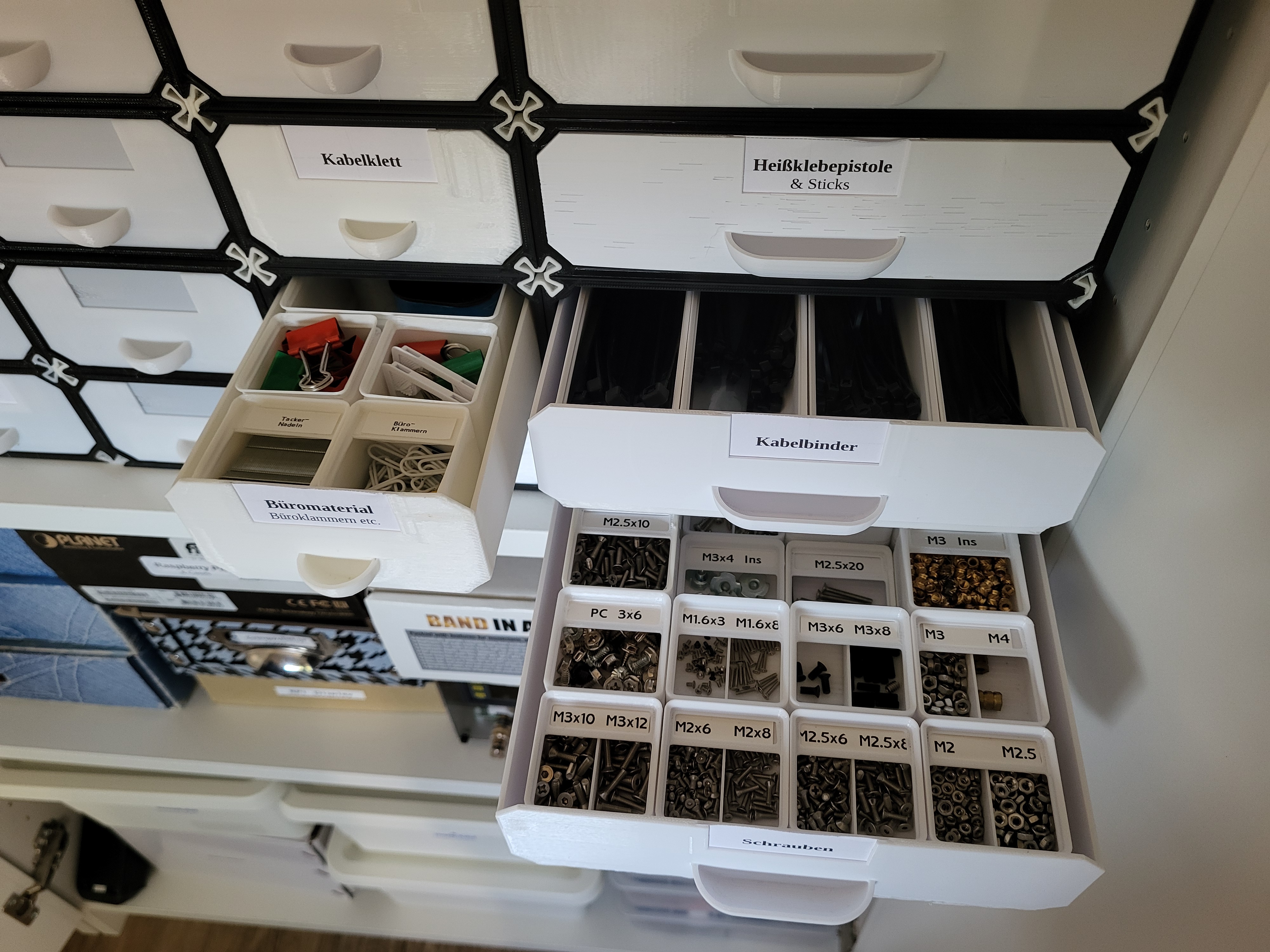 Miniatura 6 do modelo 3D Improved modular gridfinity drawers