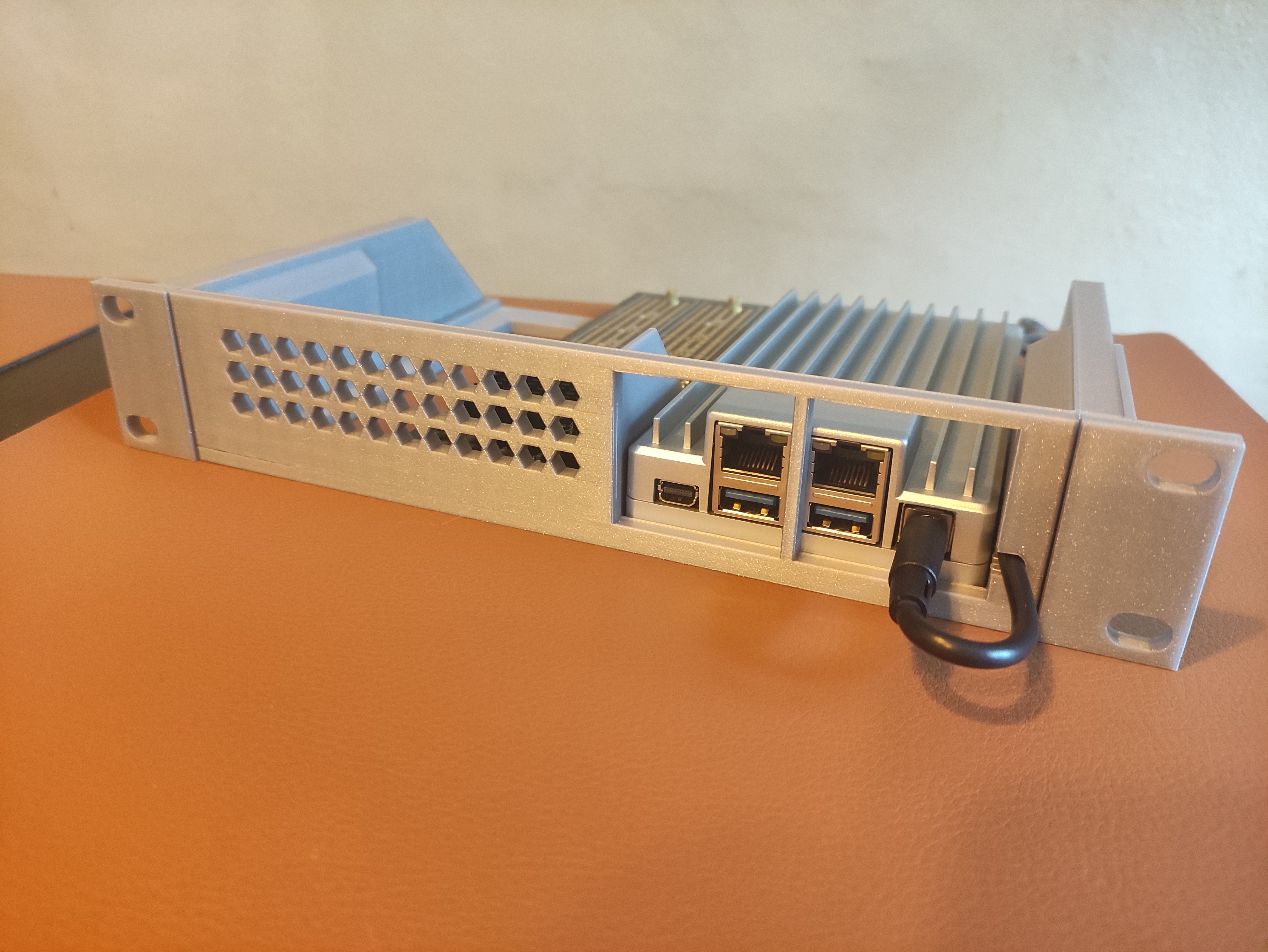 Rack mount for both Zimaboard 1 & 2