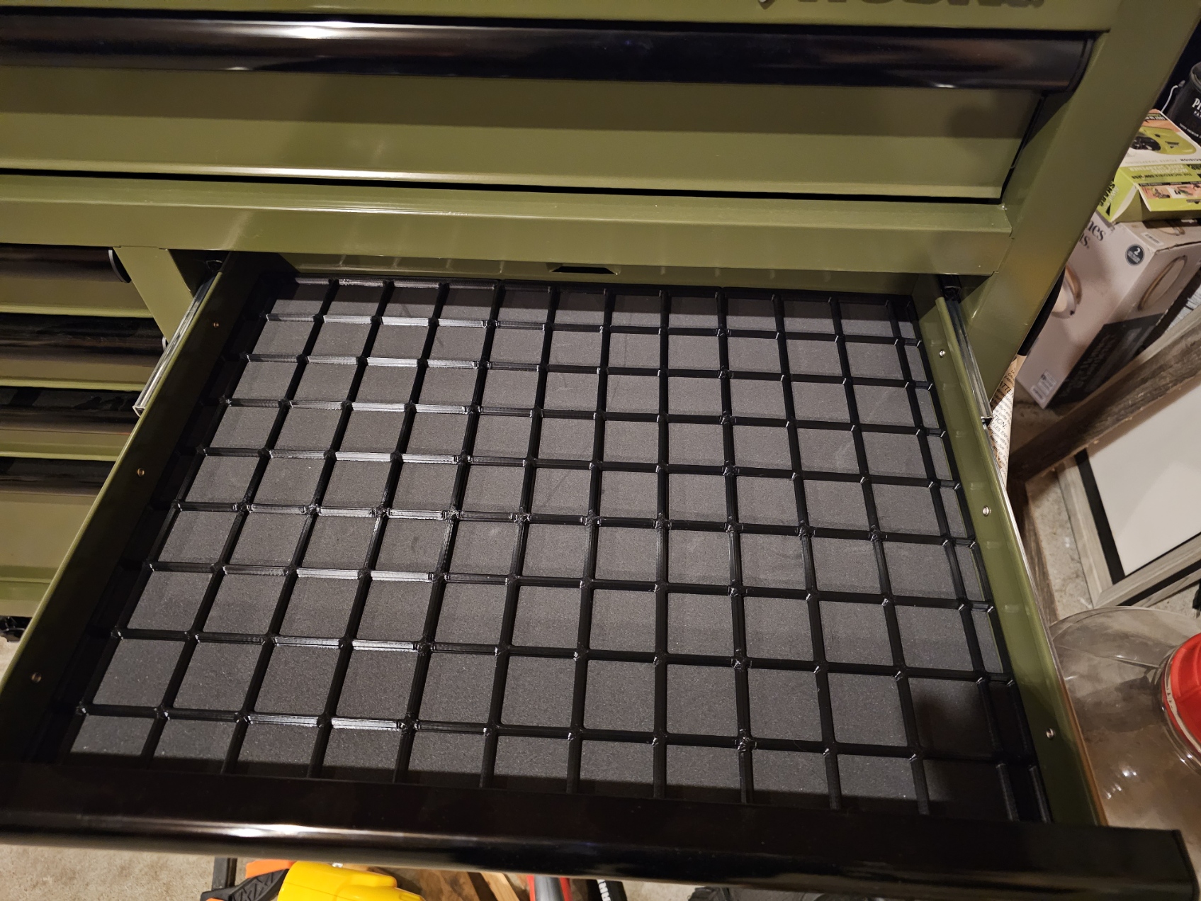 Husky 46" x 18" Mobile Workbench Gridfinity Grid for the 19" x 15" Drawers