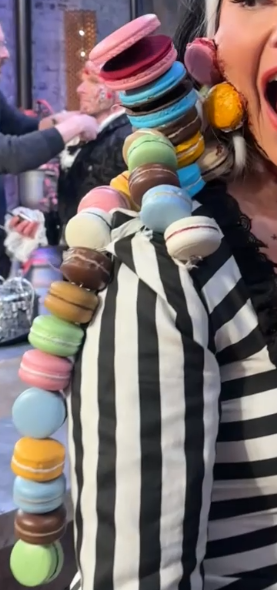 Macaron Monster