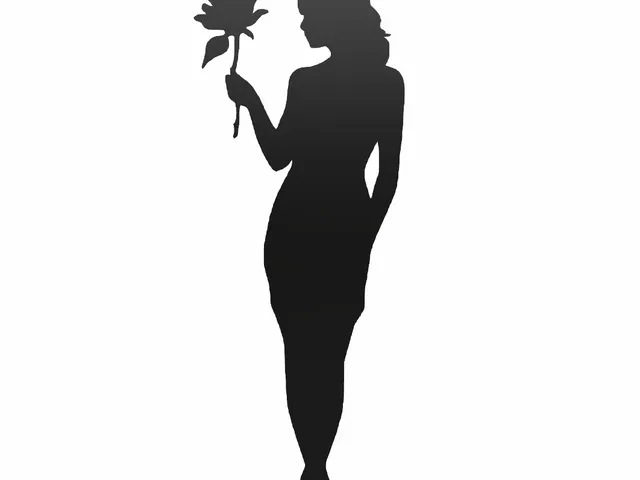 Woman_with_rose