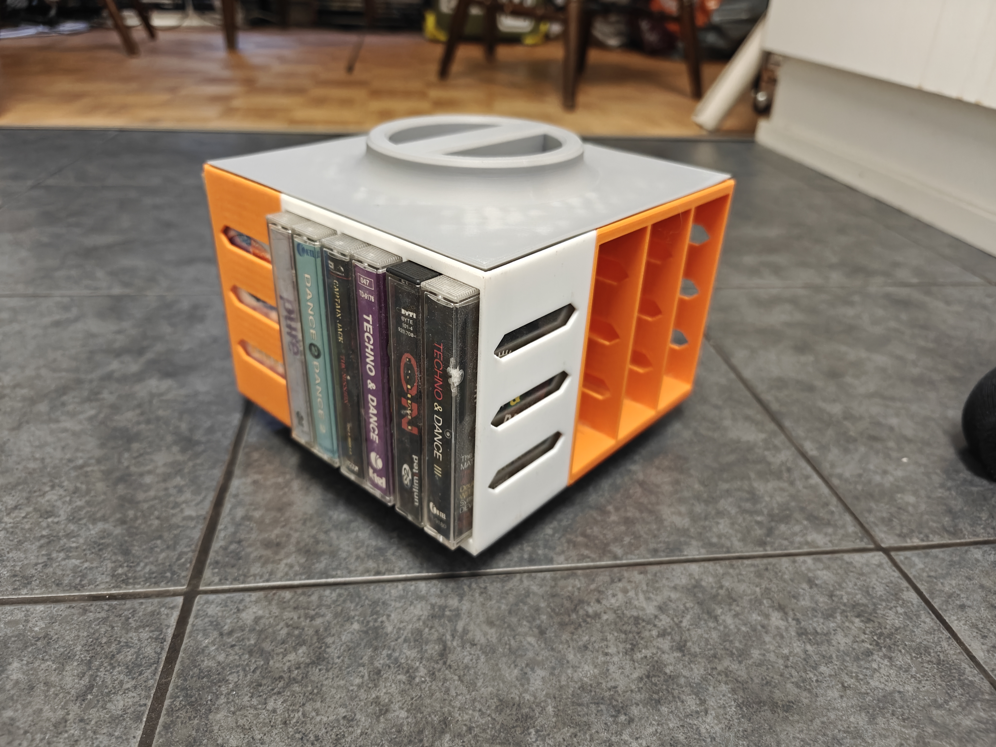 Cassette Carousel - no glue assembly