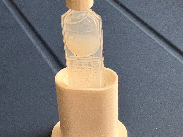 Parametric holder of stuff / items with base