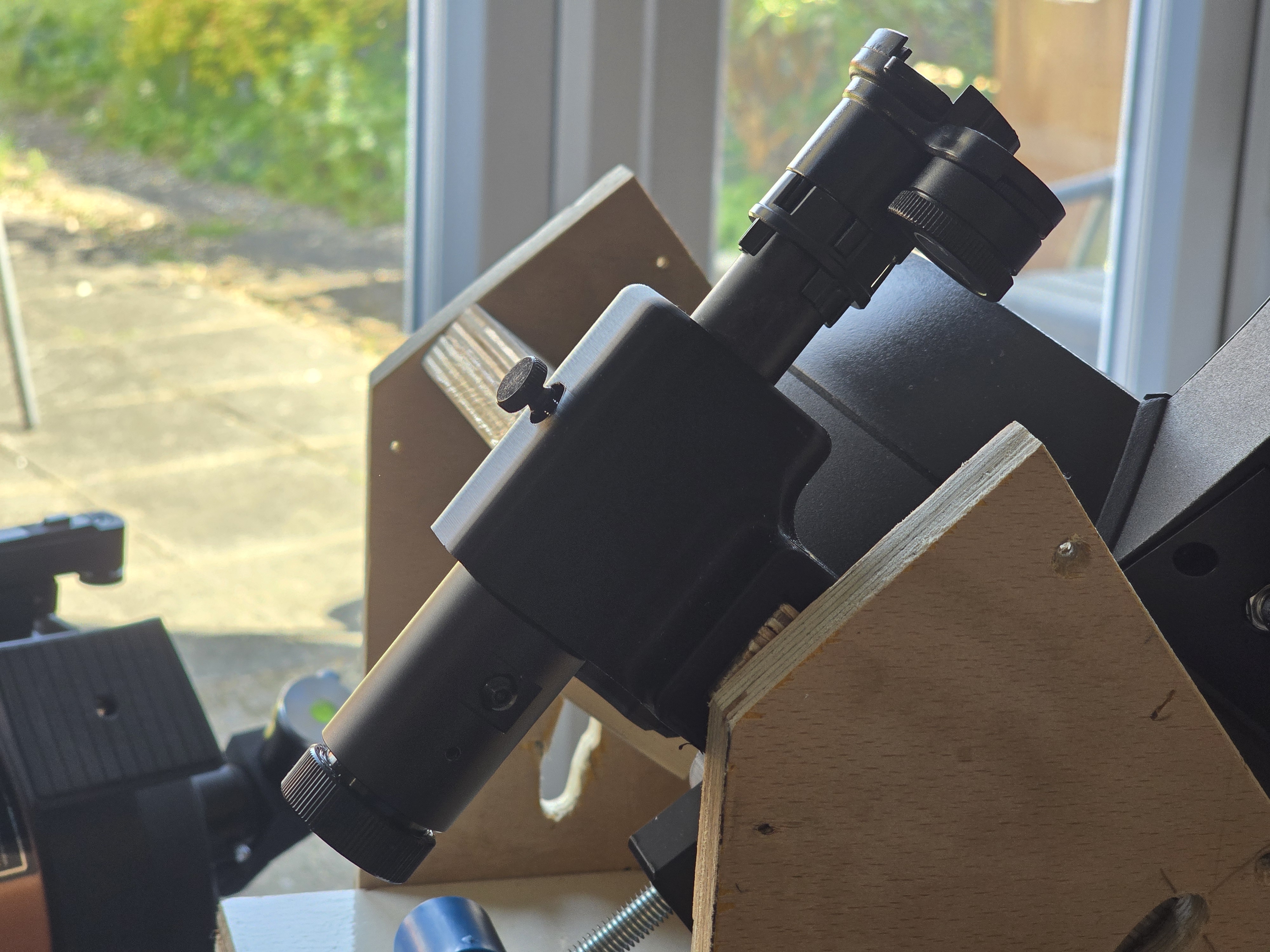 Polar scope holder for DIY Equatorial Wedge 3D model