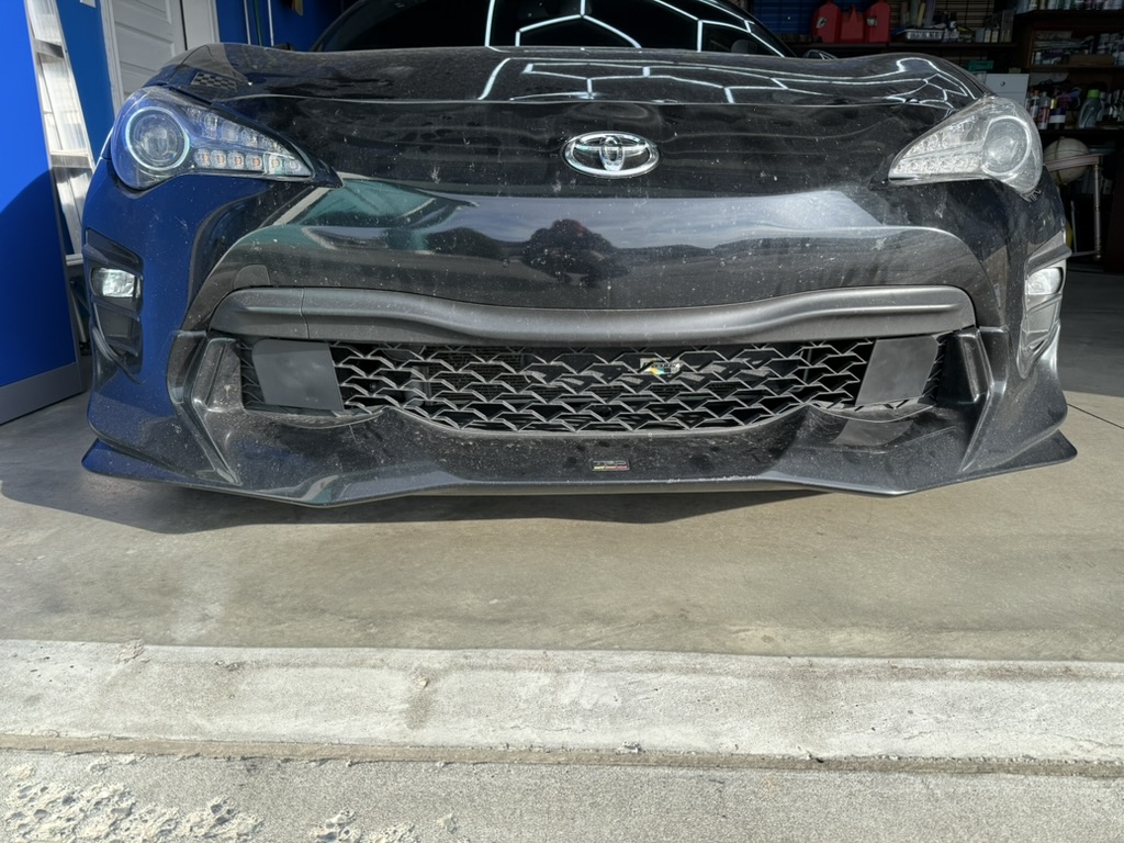 86 Grille brake duct blocker