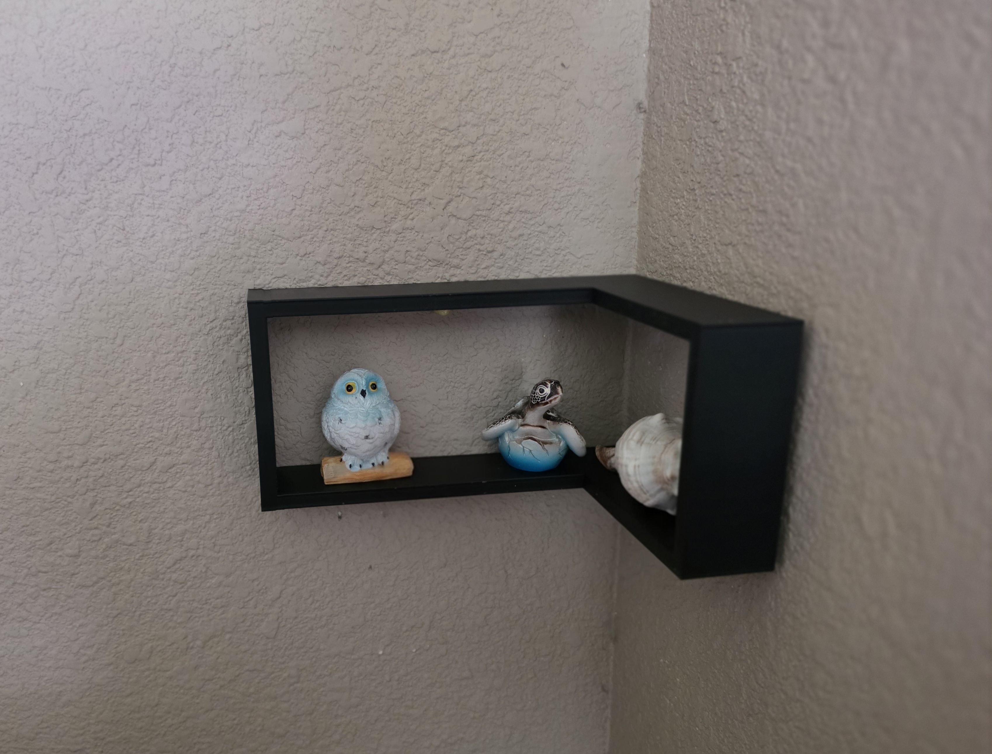 Inner Corner Mount