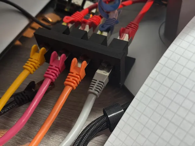 Keystone Desktop mount