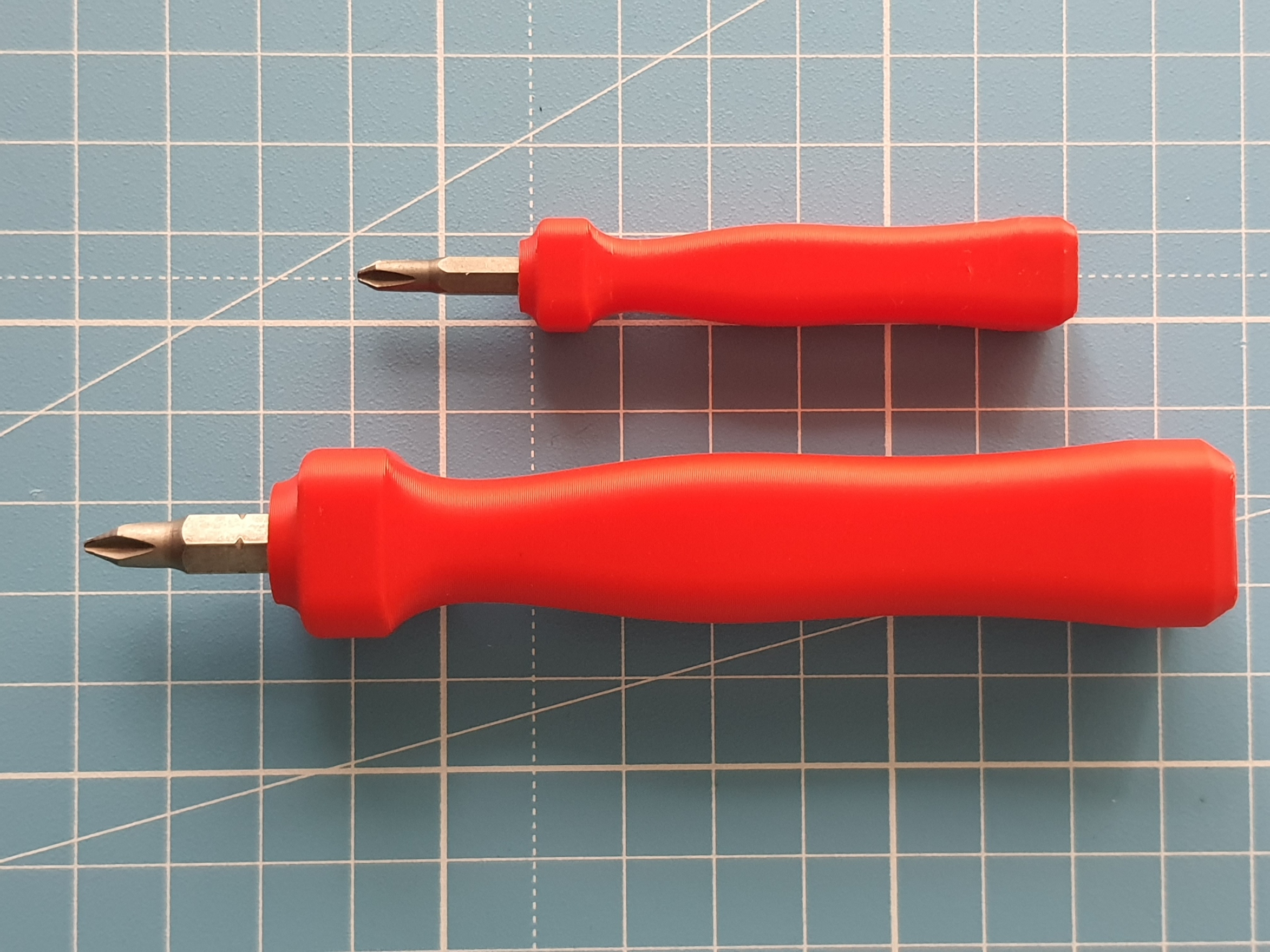 Miniatura 6 do modelo 3D Customizable Bit Handle